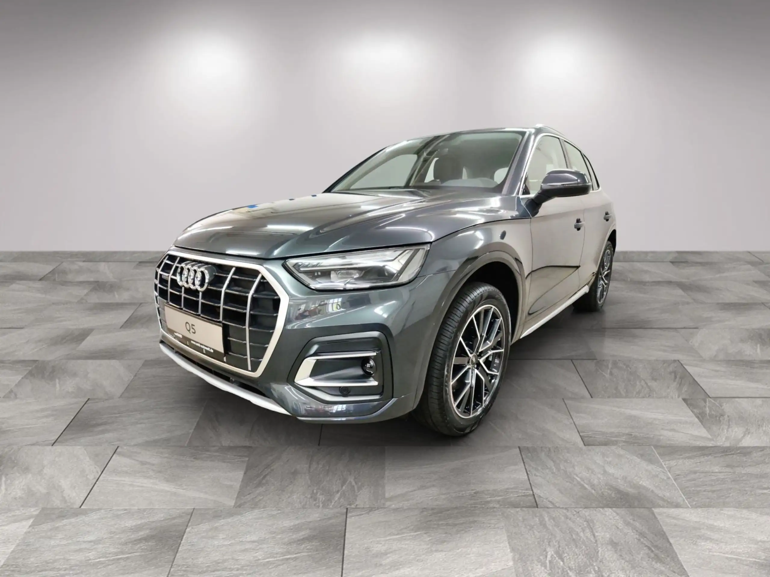 Audi - Q5