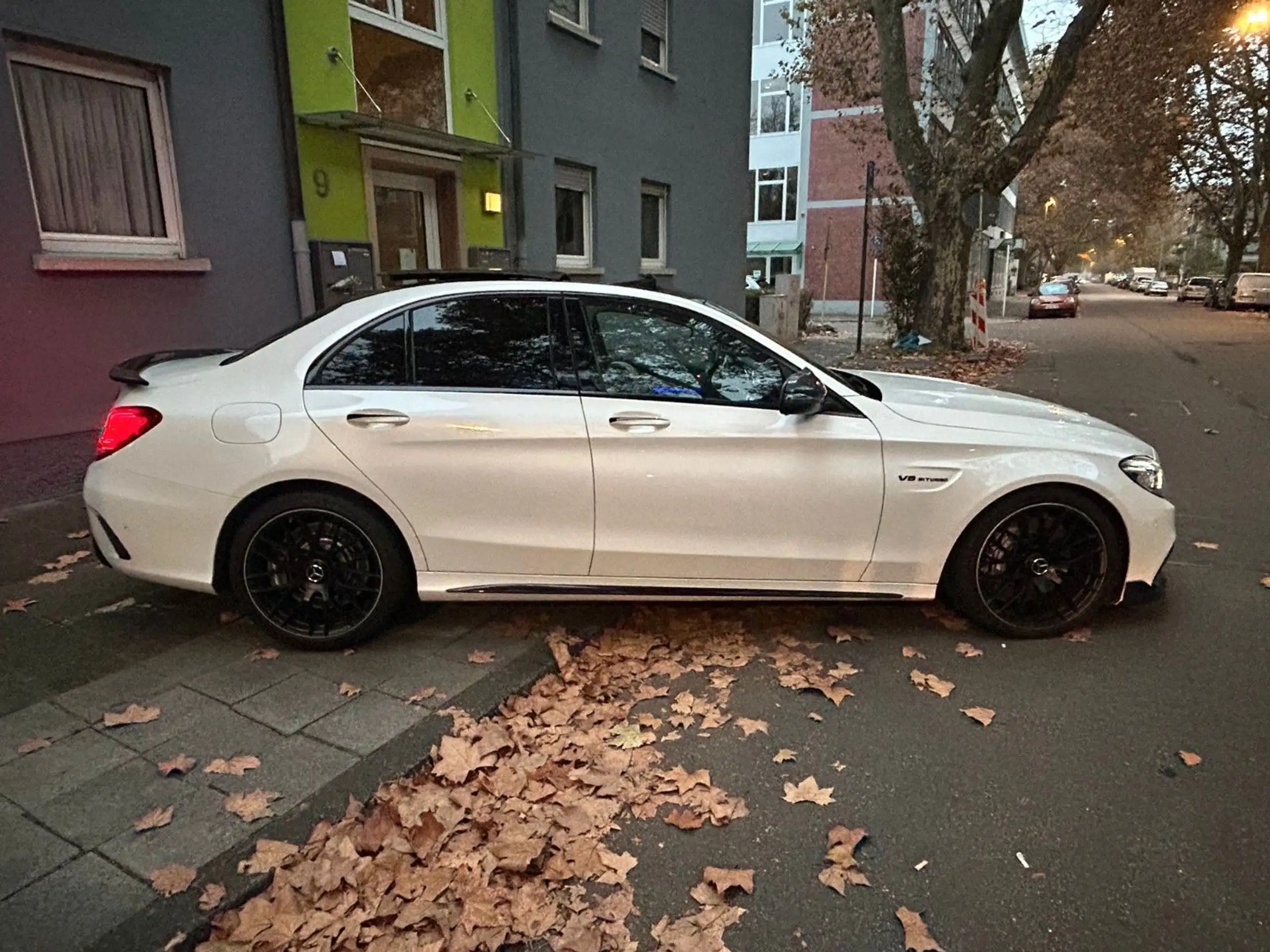 Mercedes-Benz - C 63 AMG