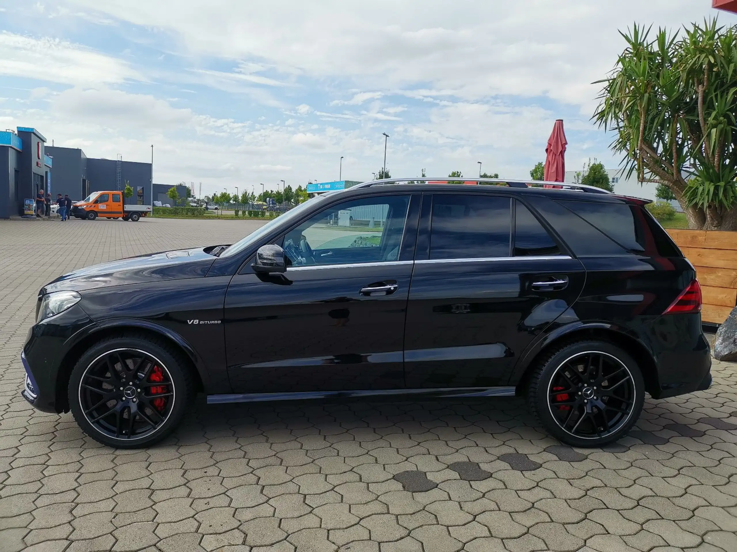 Mercedes-Benz - GLE 63 AMG