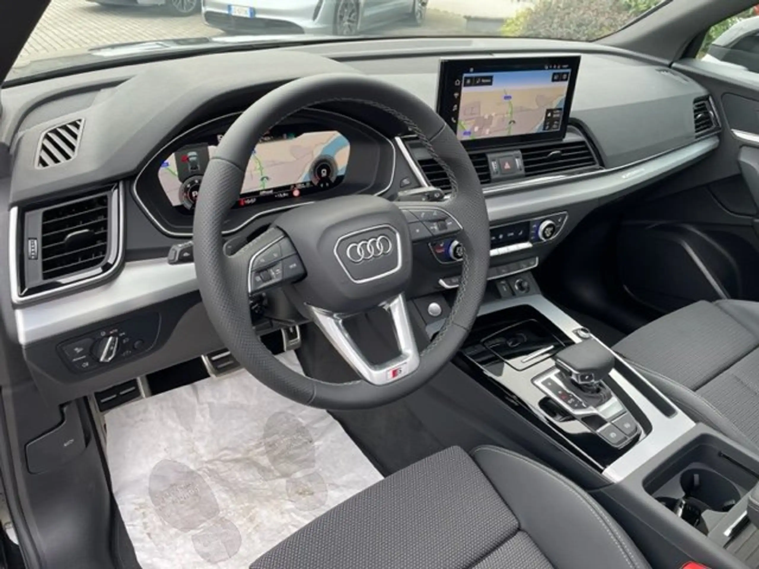 Audi - Q5