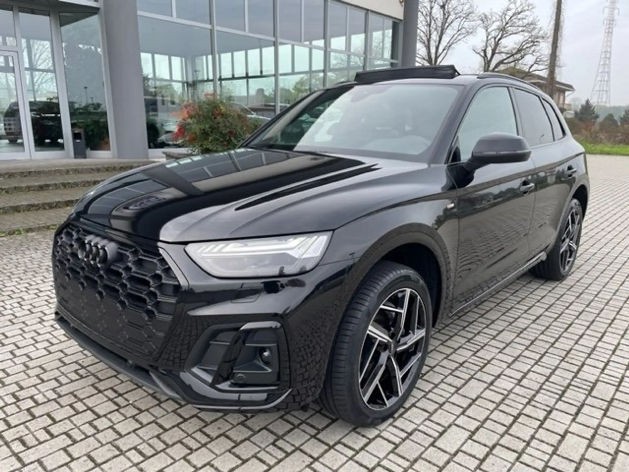 Audi - Q5