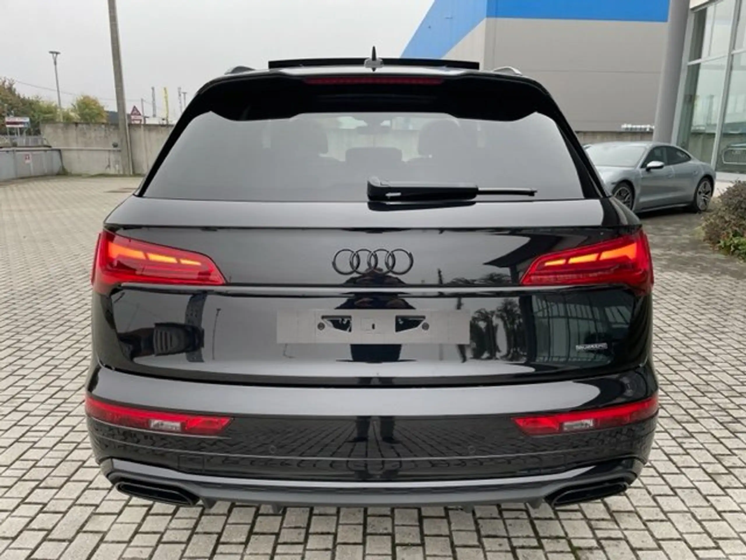 Audi - Q5