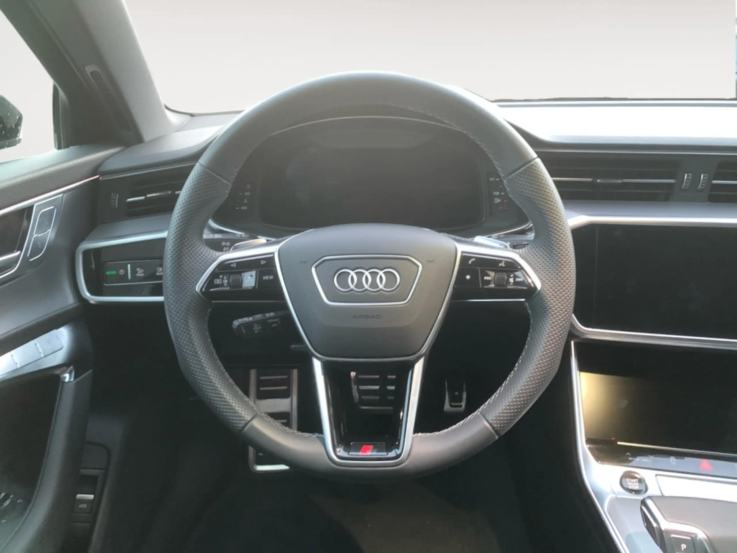 Audi - A6