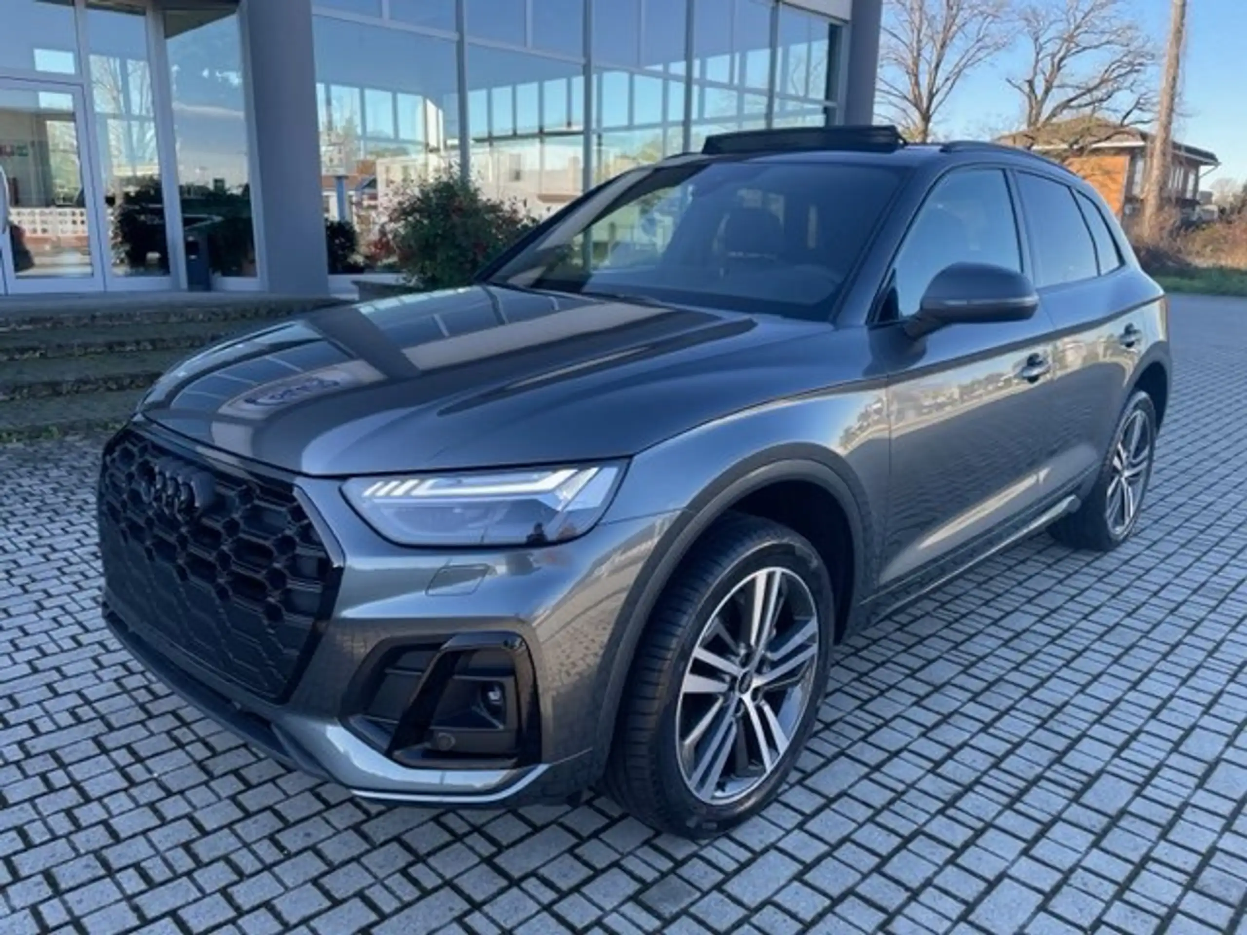 Audi - Q5