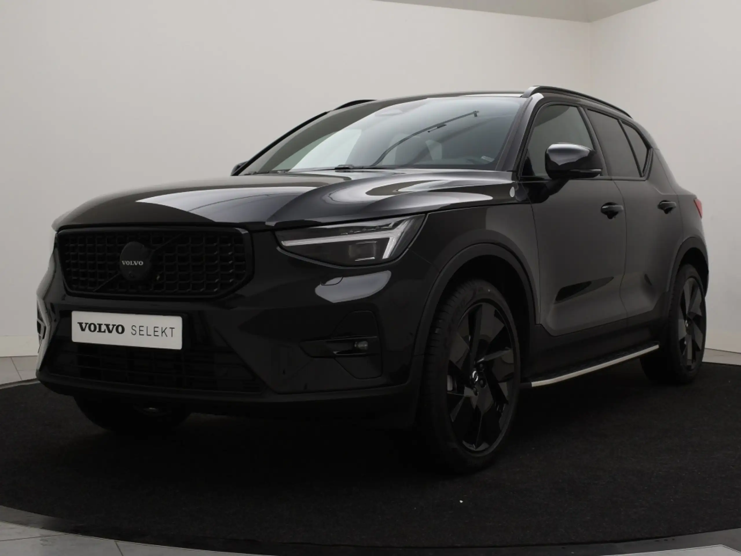 Volvo - XC40