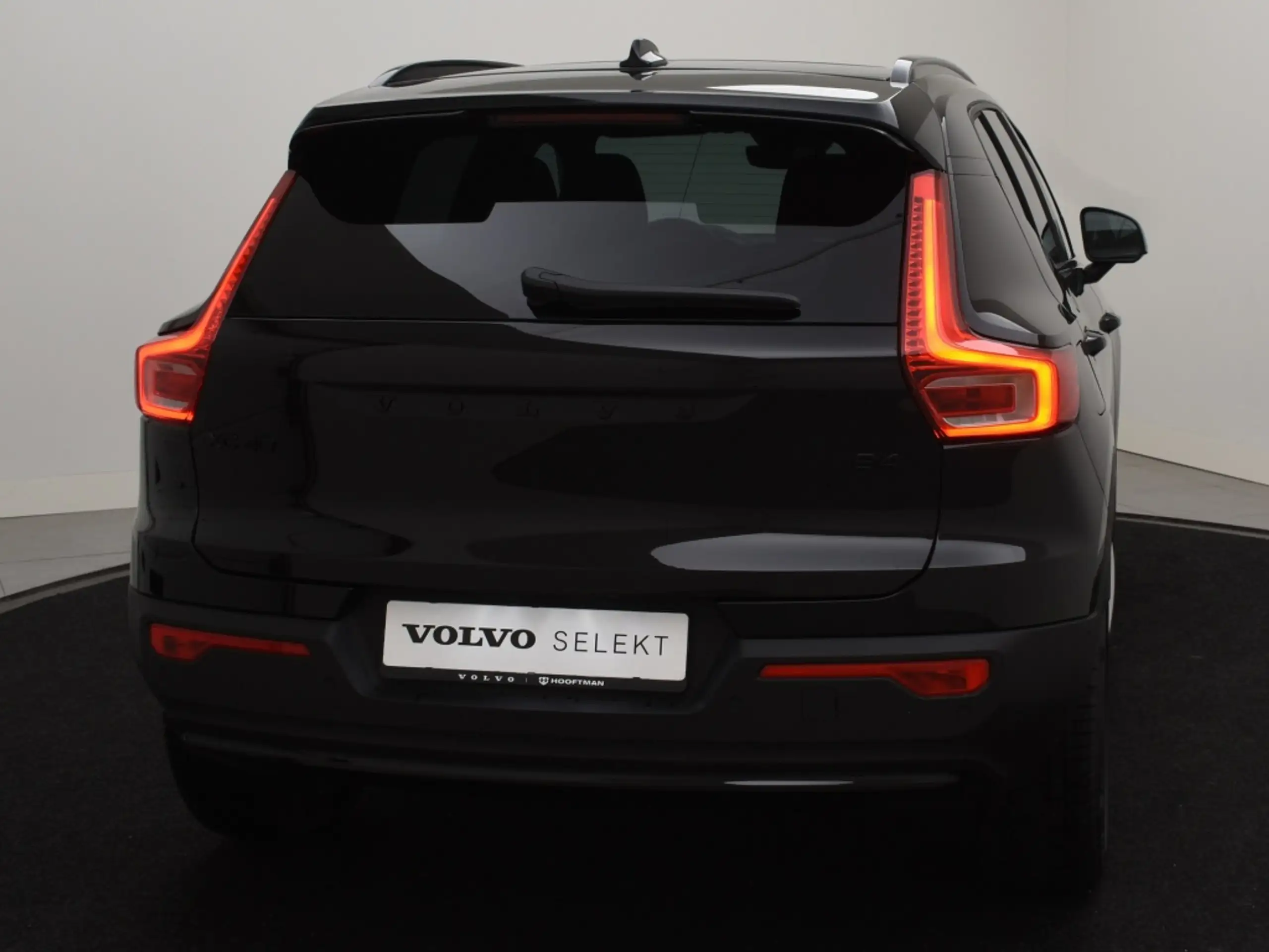 Volvo - XC40