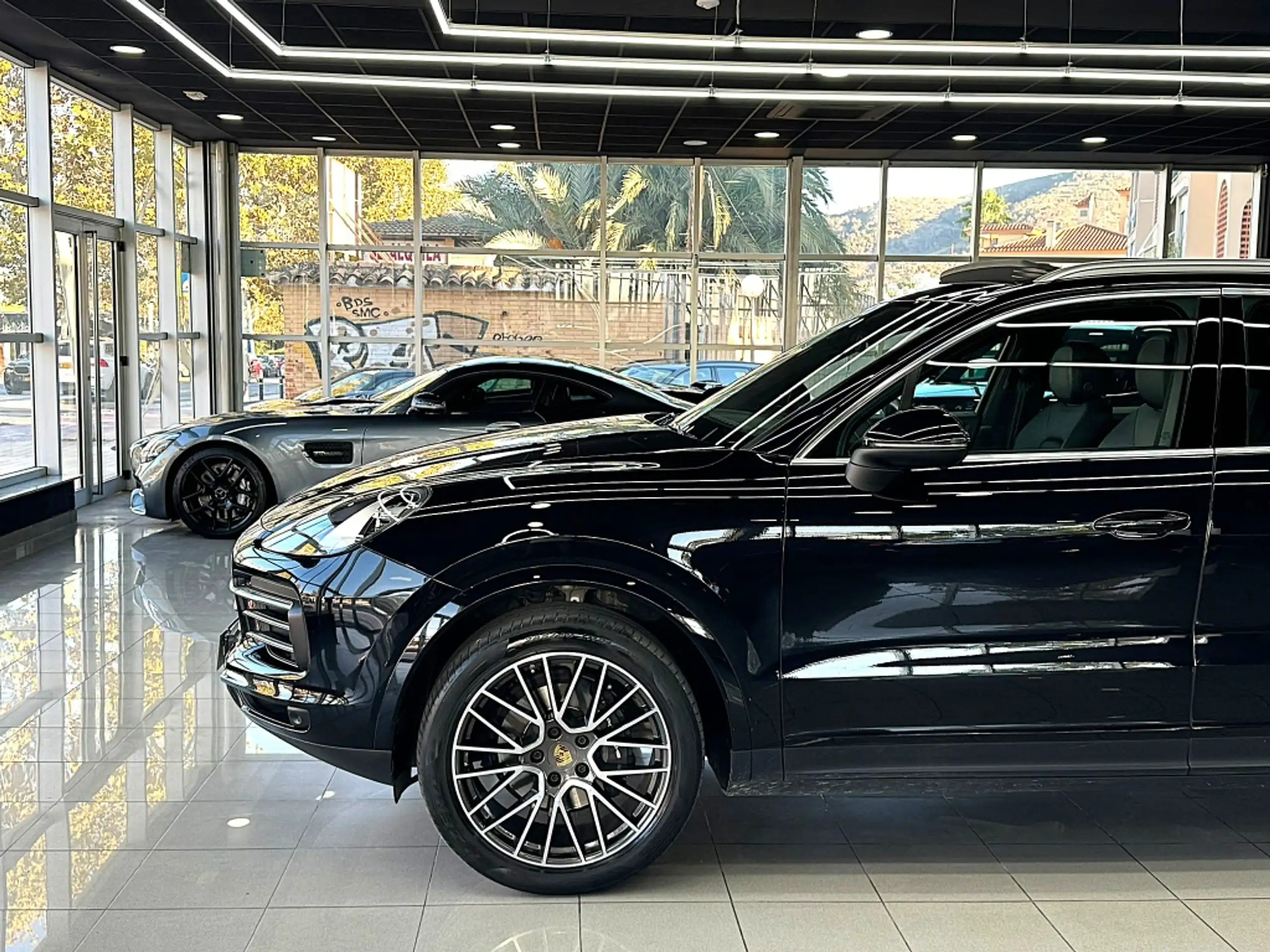 Porsche - Cayenne