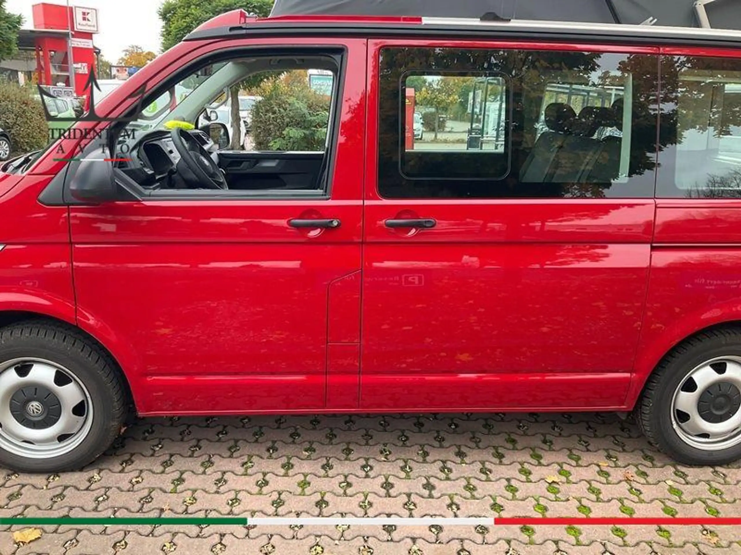 Volkswagen - T6.1 California