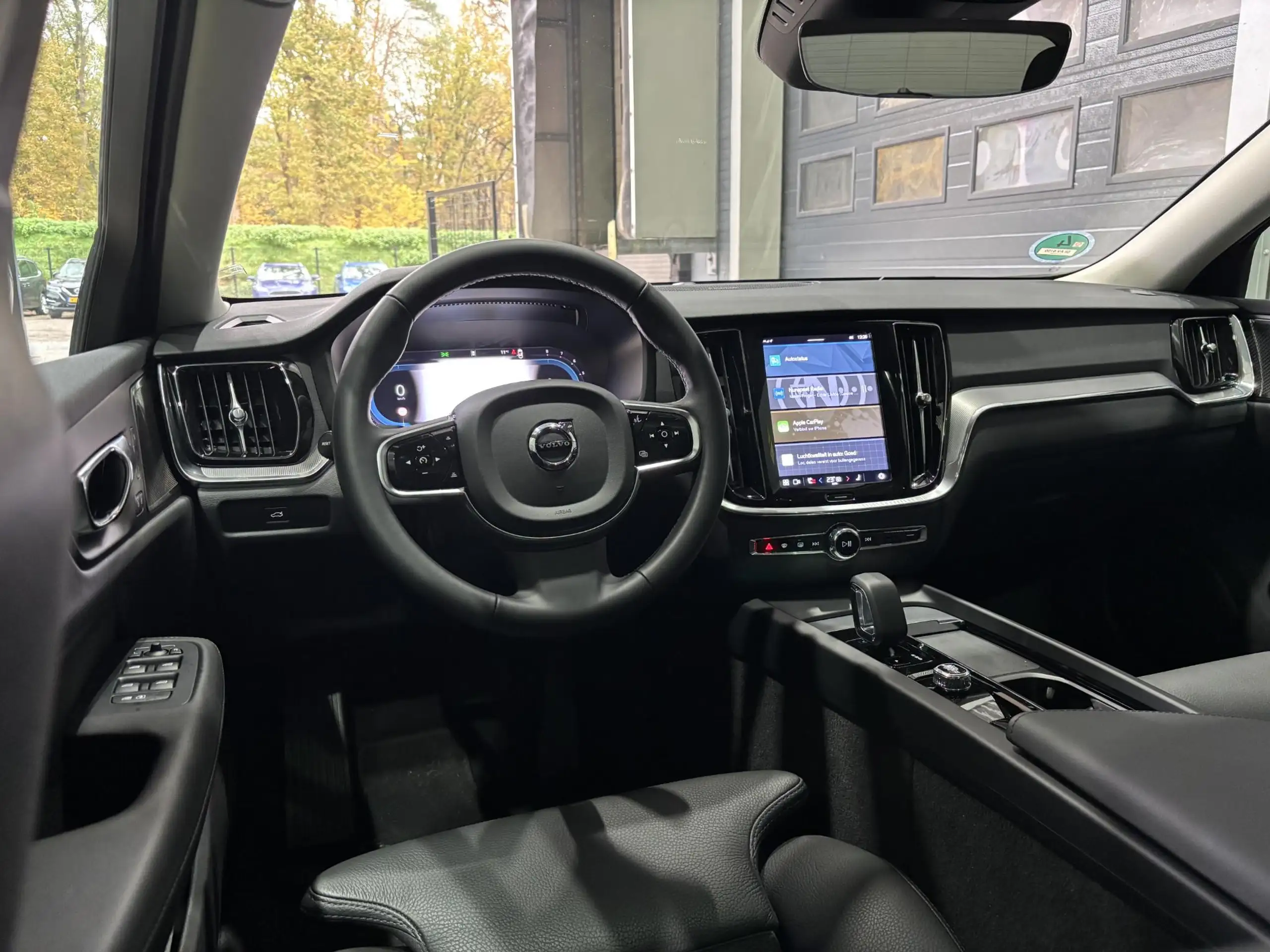 Volvo - V60 Cross Country