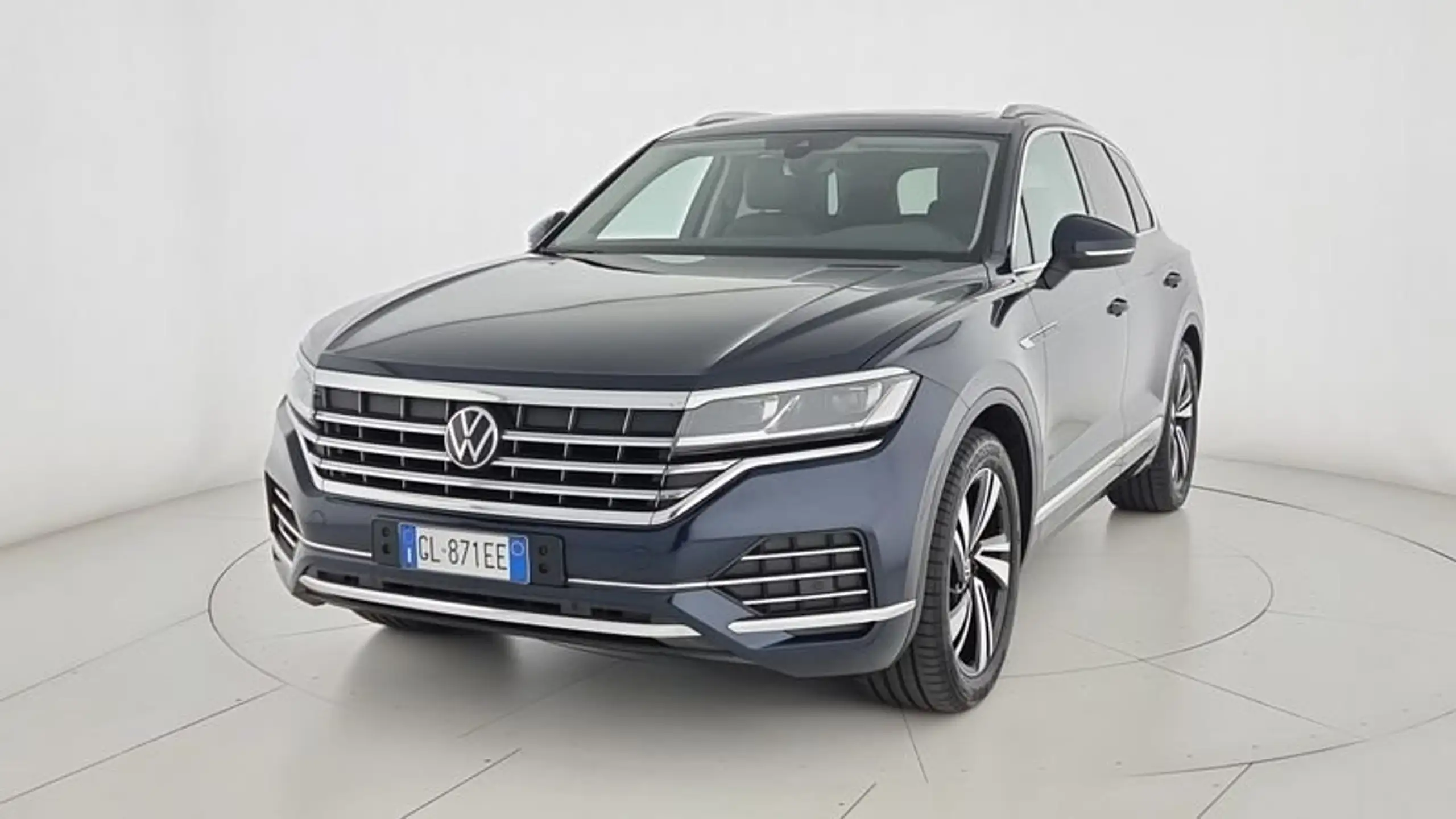 Volkswagen - Touareg