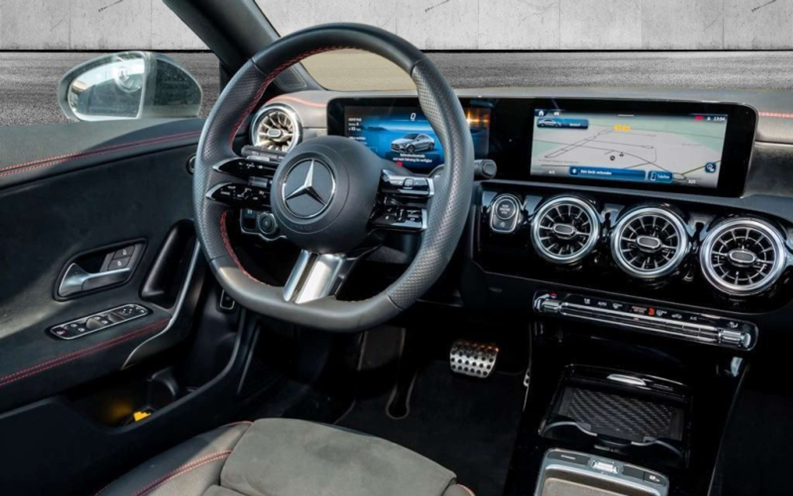 Mercedes-Benz - CLA 200