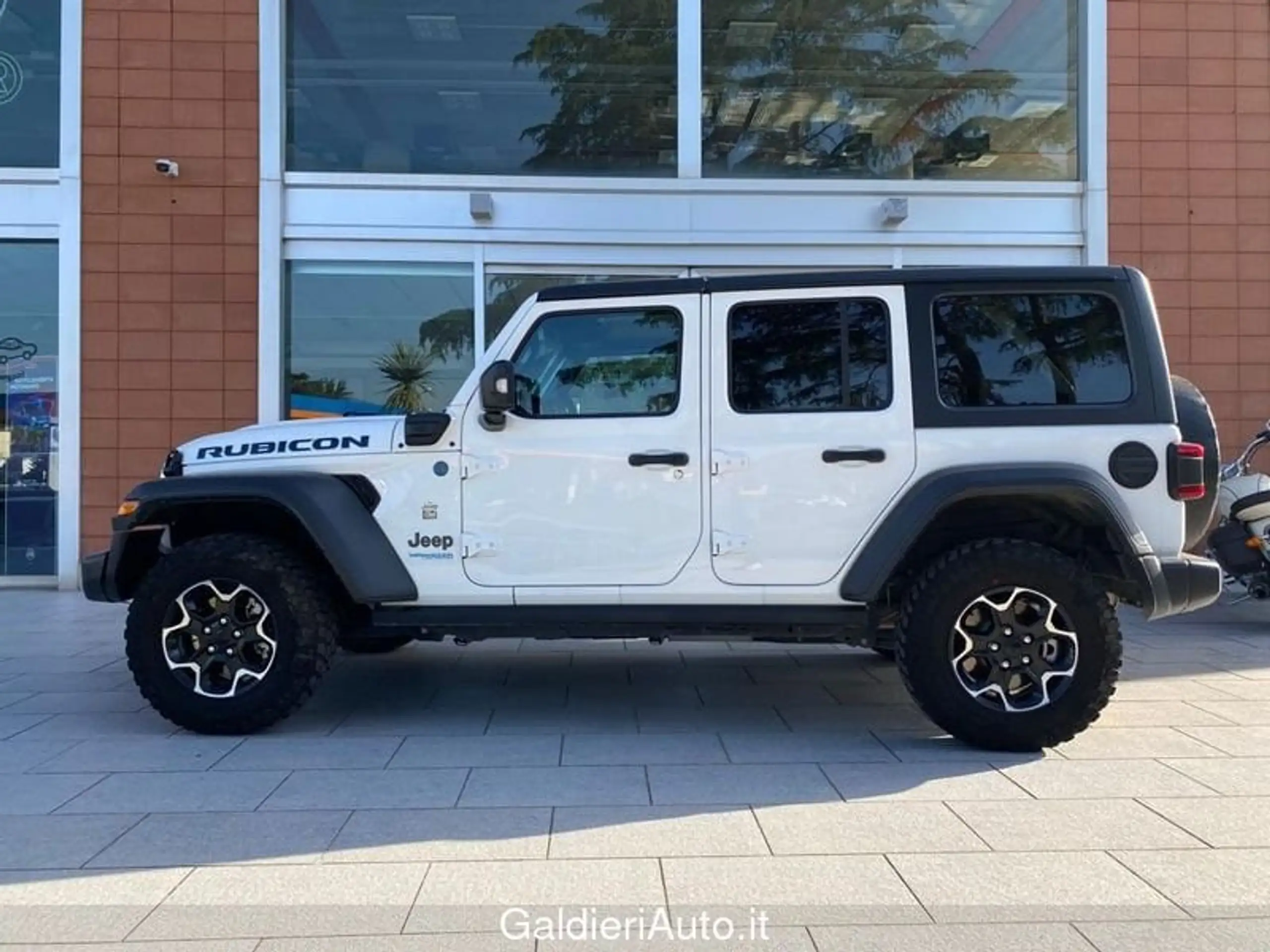 Jeep - Wrangler