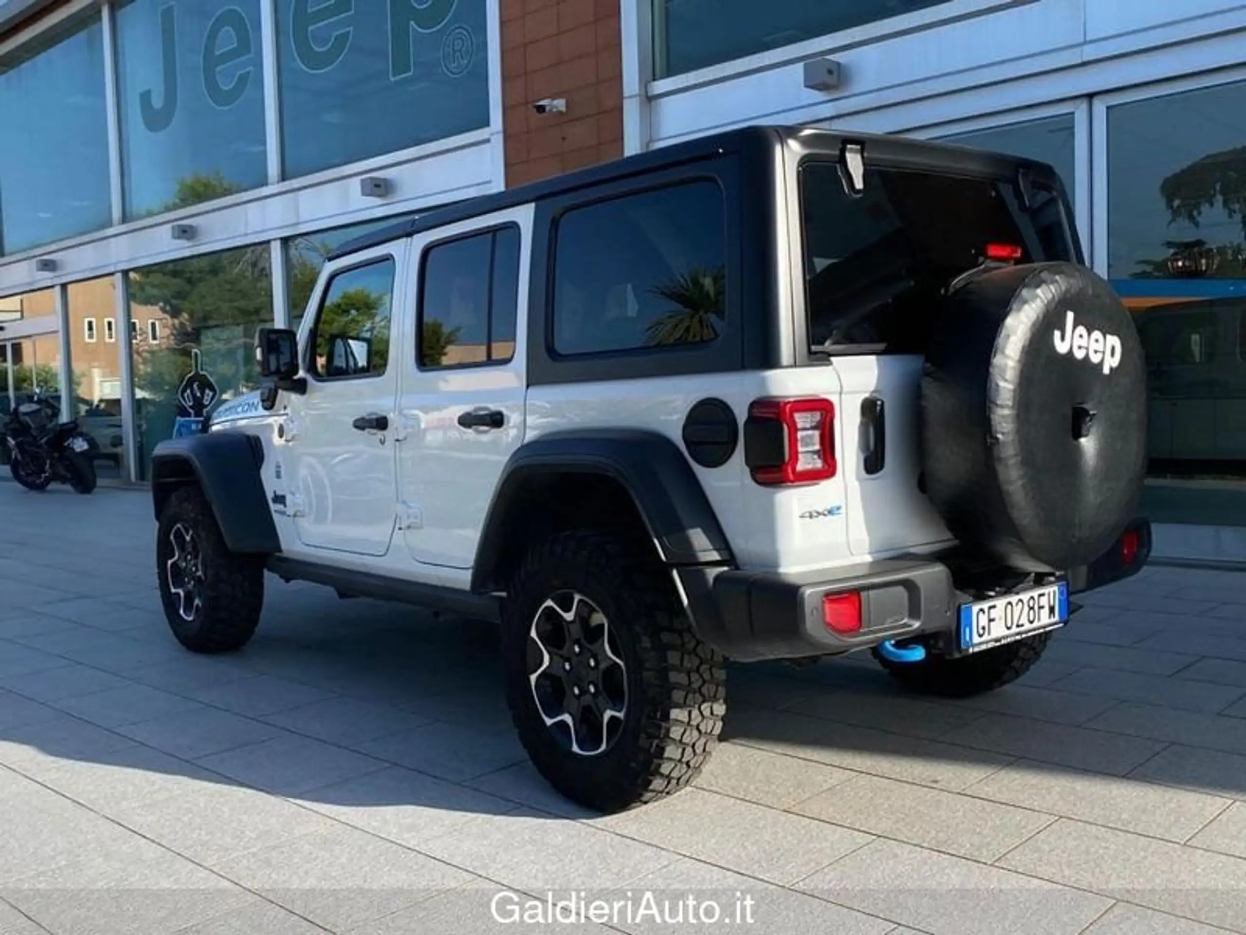 Jeep - Wrangler