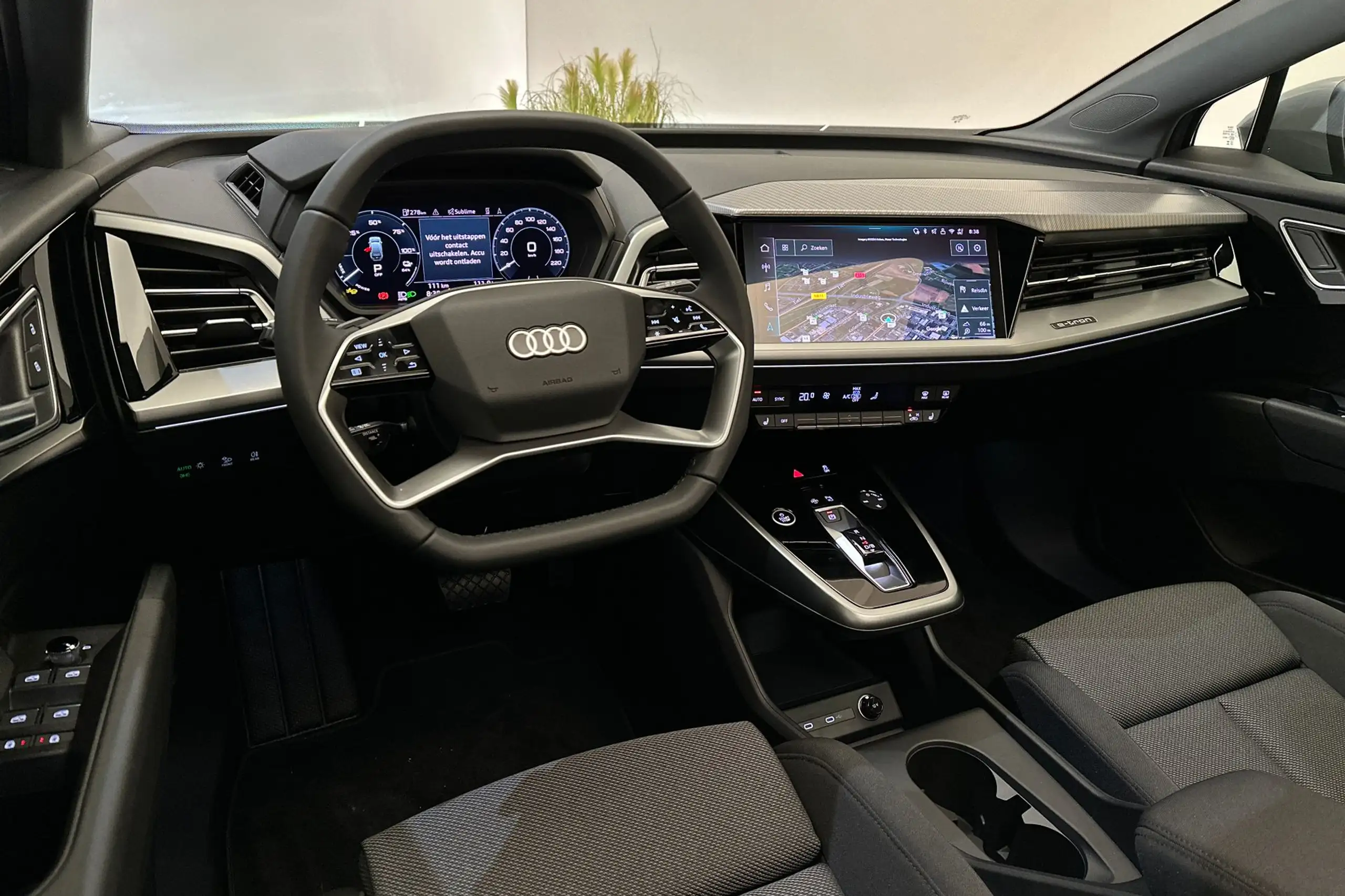 Audi - Q4 e-tron