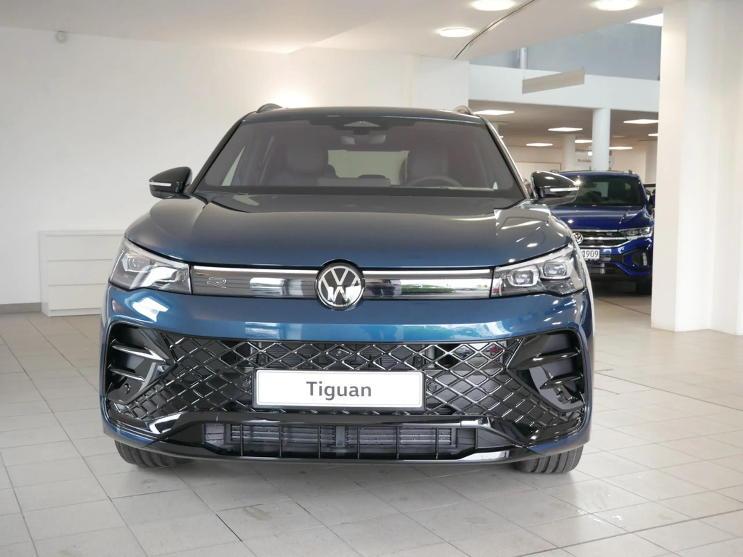 Volkswagen - Tiguan