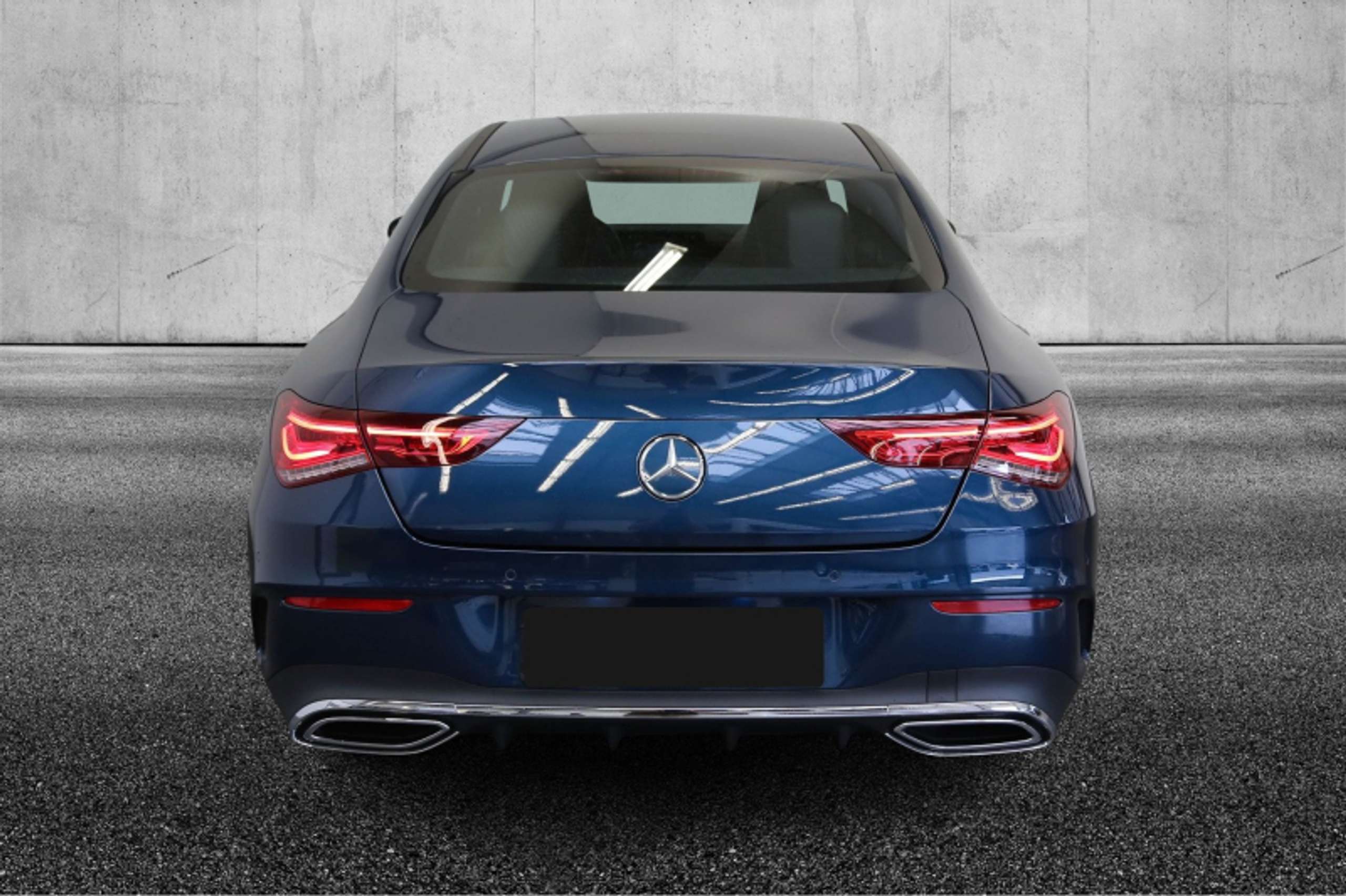 Mercedes-Benz - CLA 220