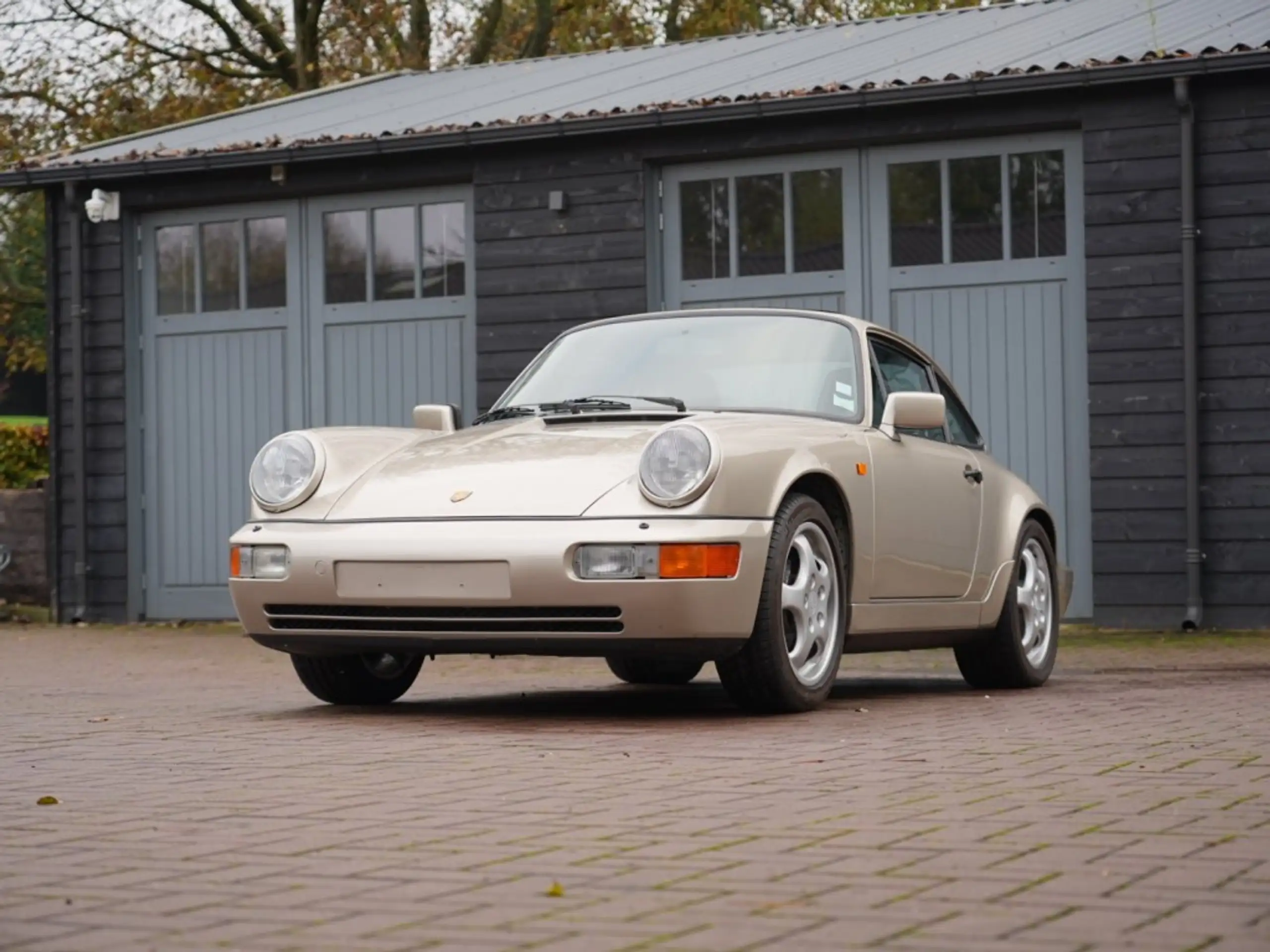 Porsche - 964