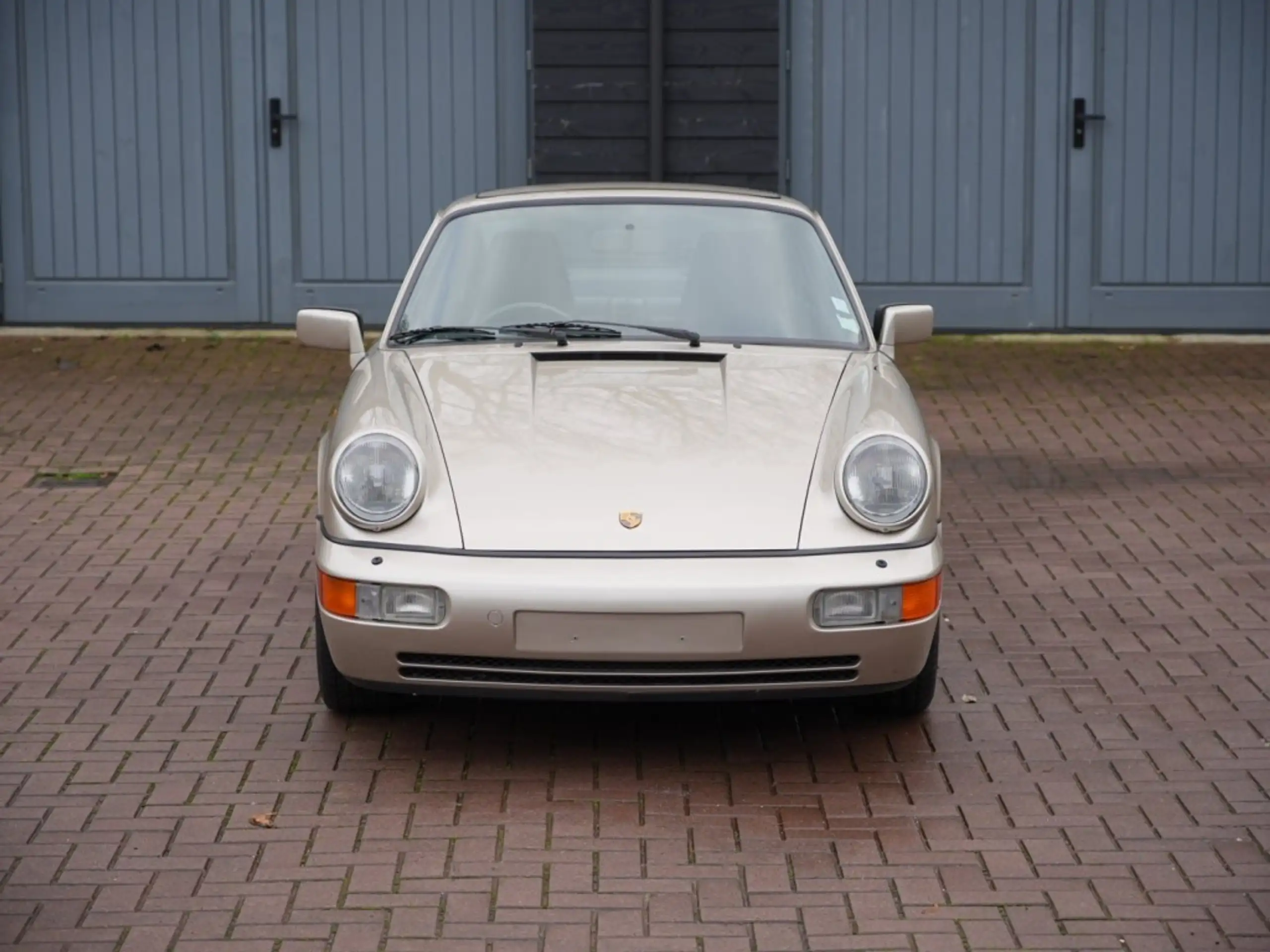 Porsche - 964