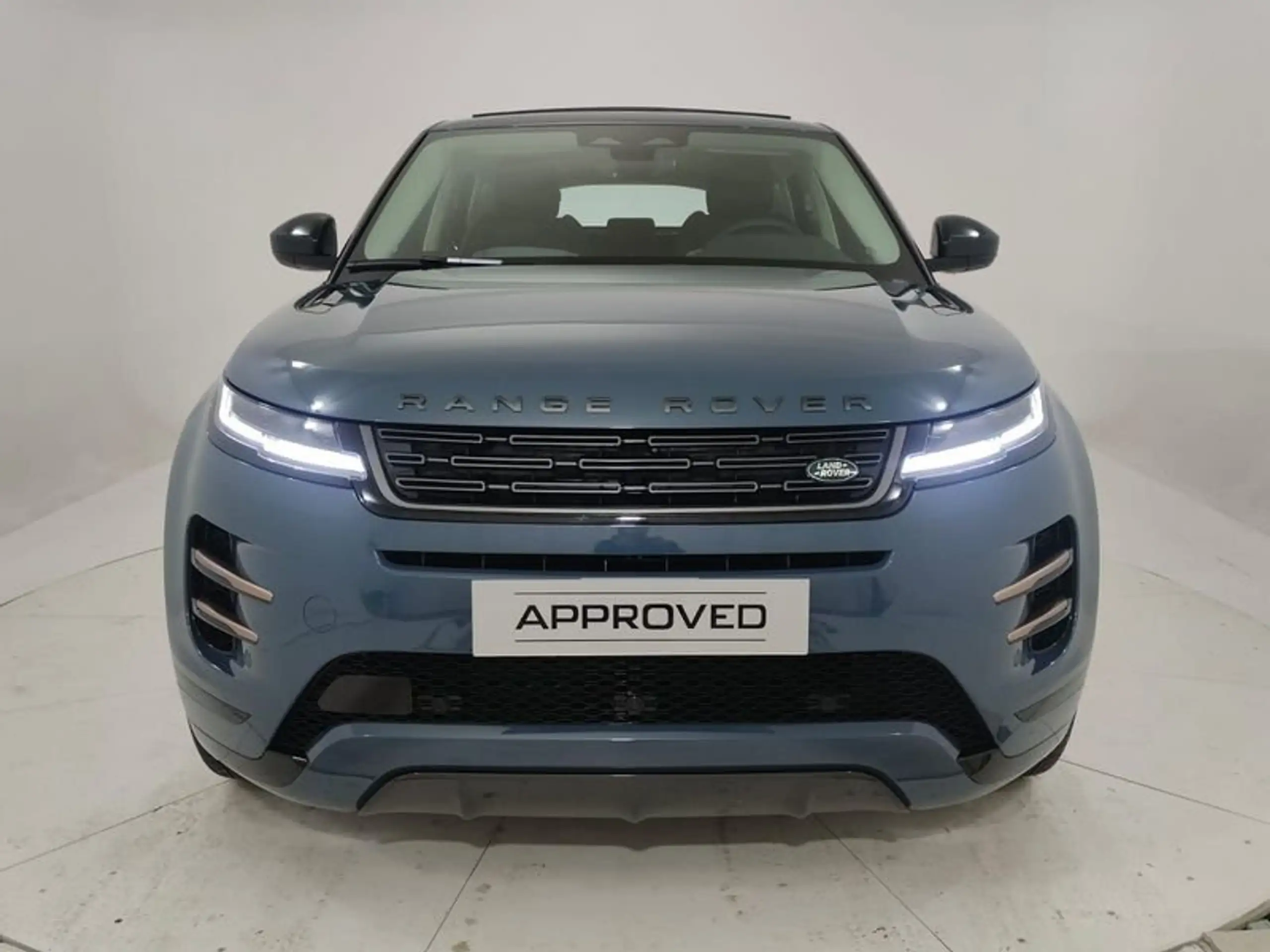 Land Rover - Range Rover Evoque