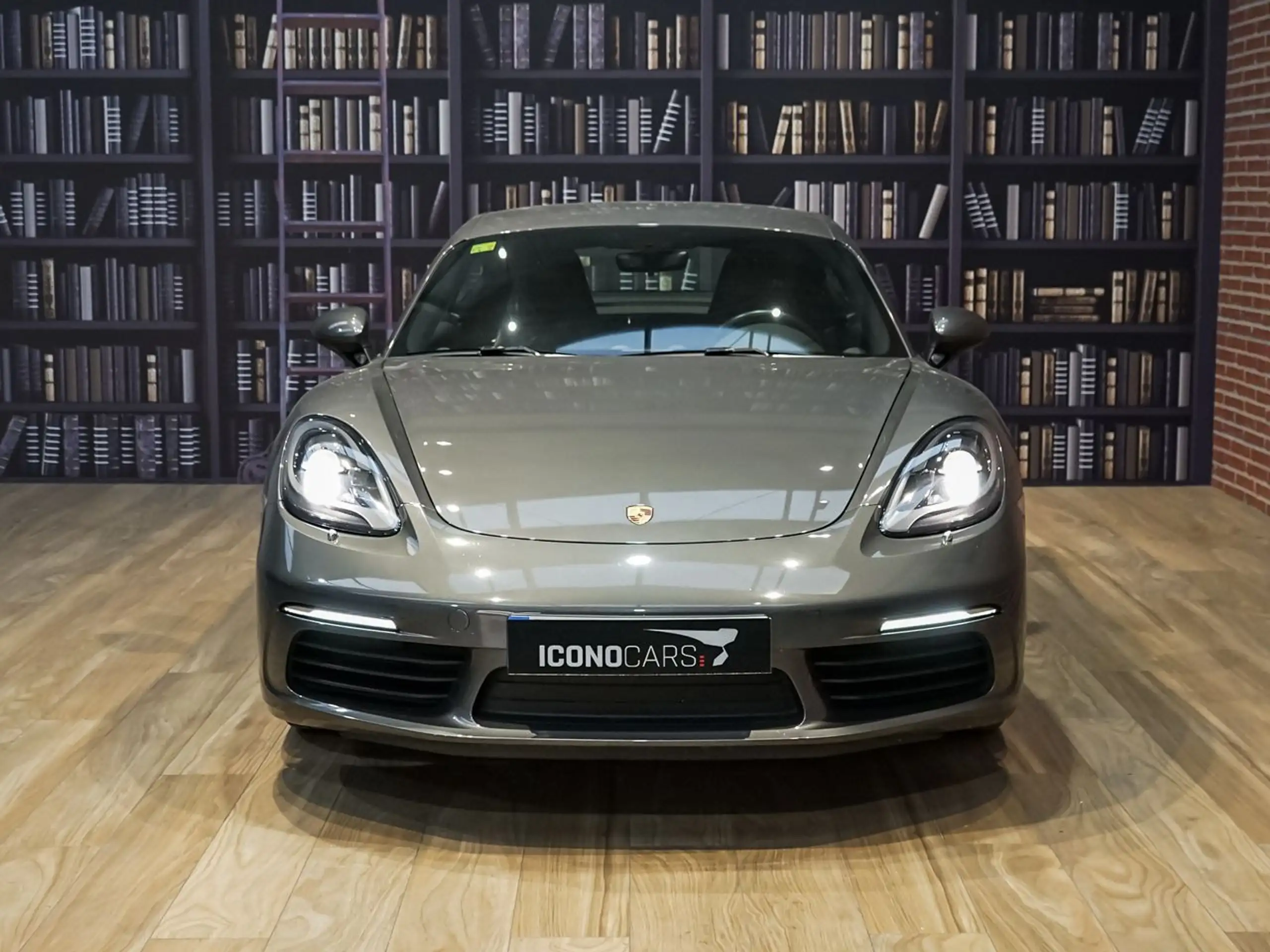 Porsche - Boxster