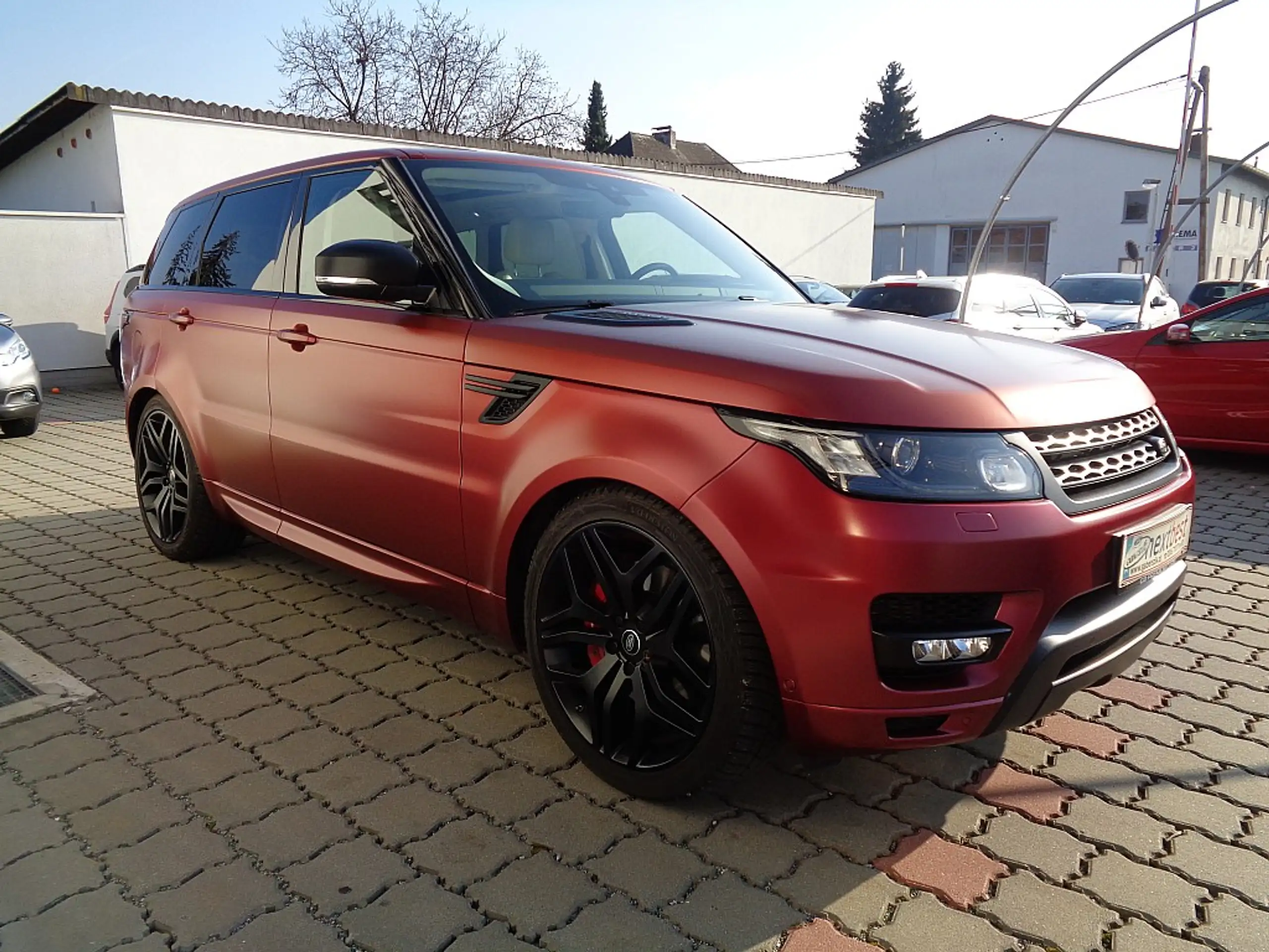 Land Rover - Range Rover Sport