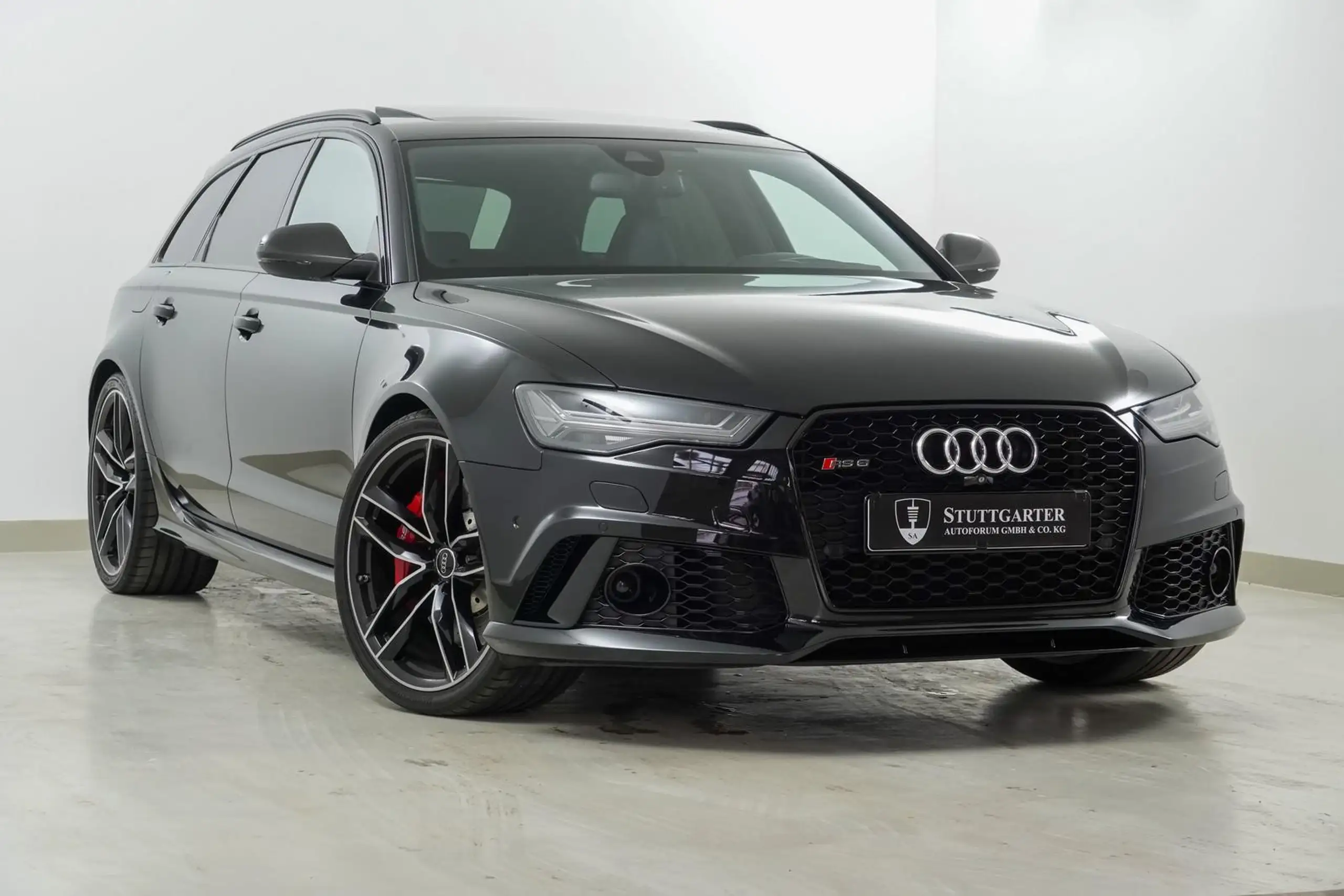 Audi - RS6