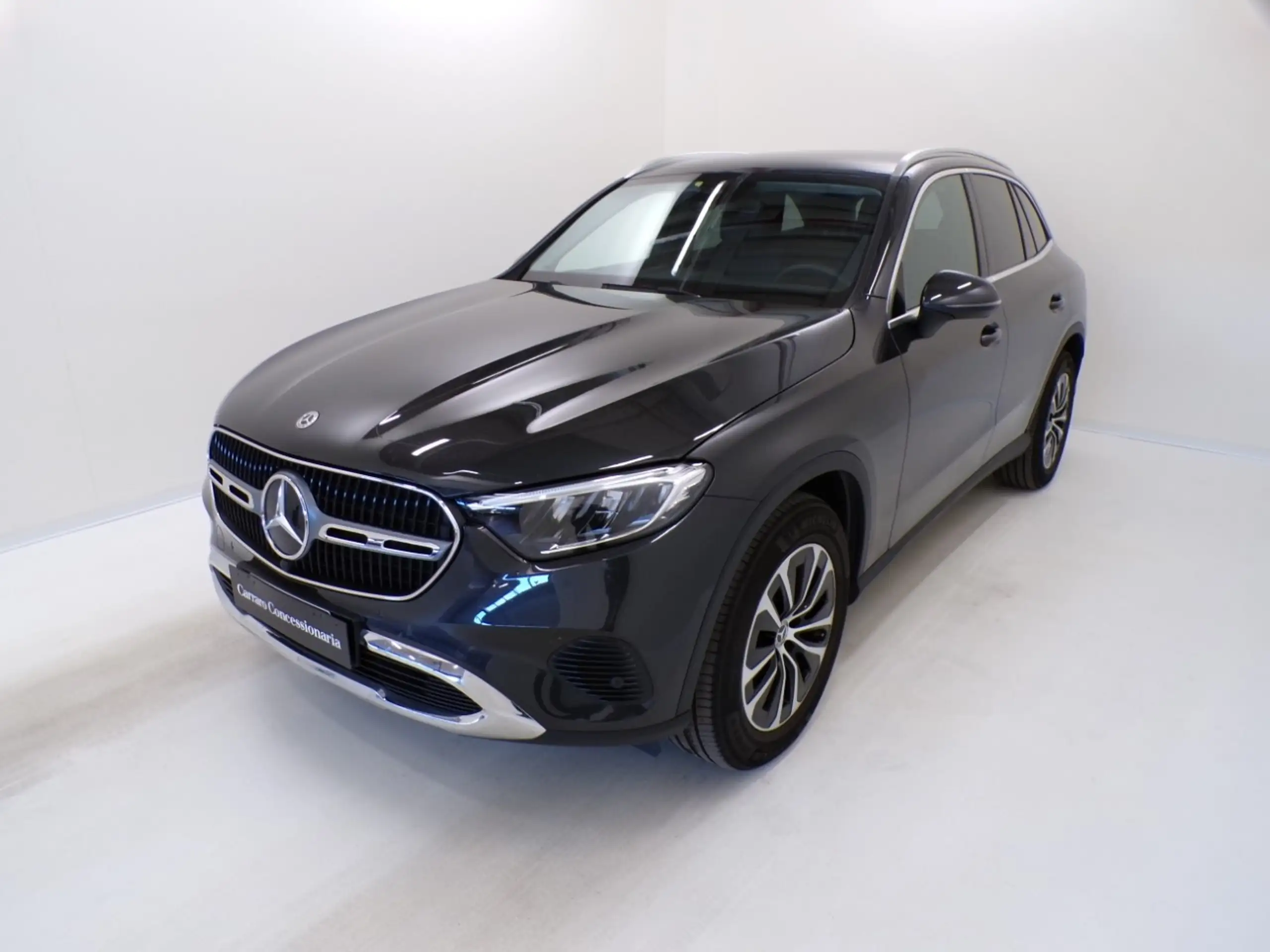 Mercedes-Benz - GLC 220