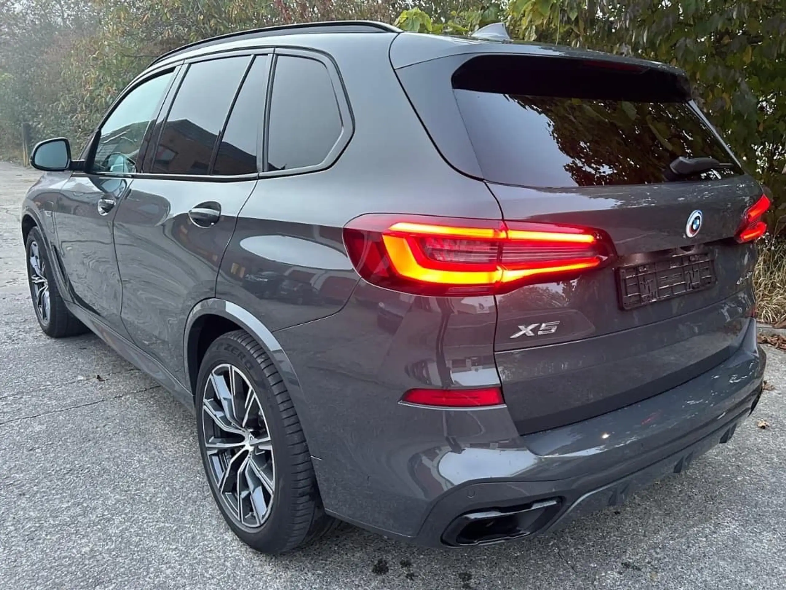 BMW - X5