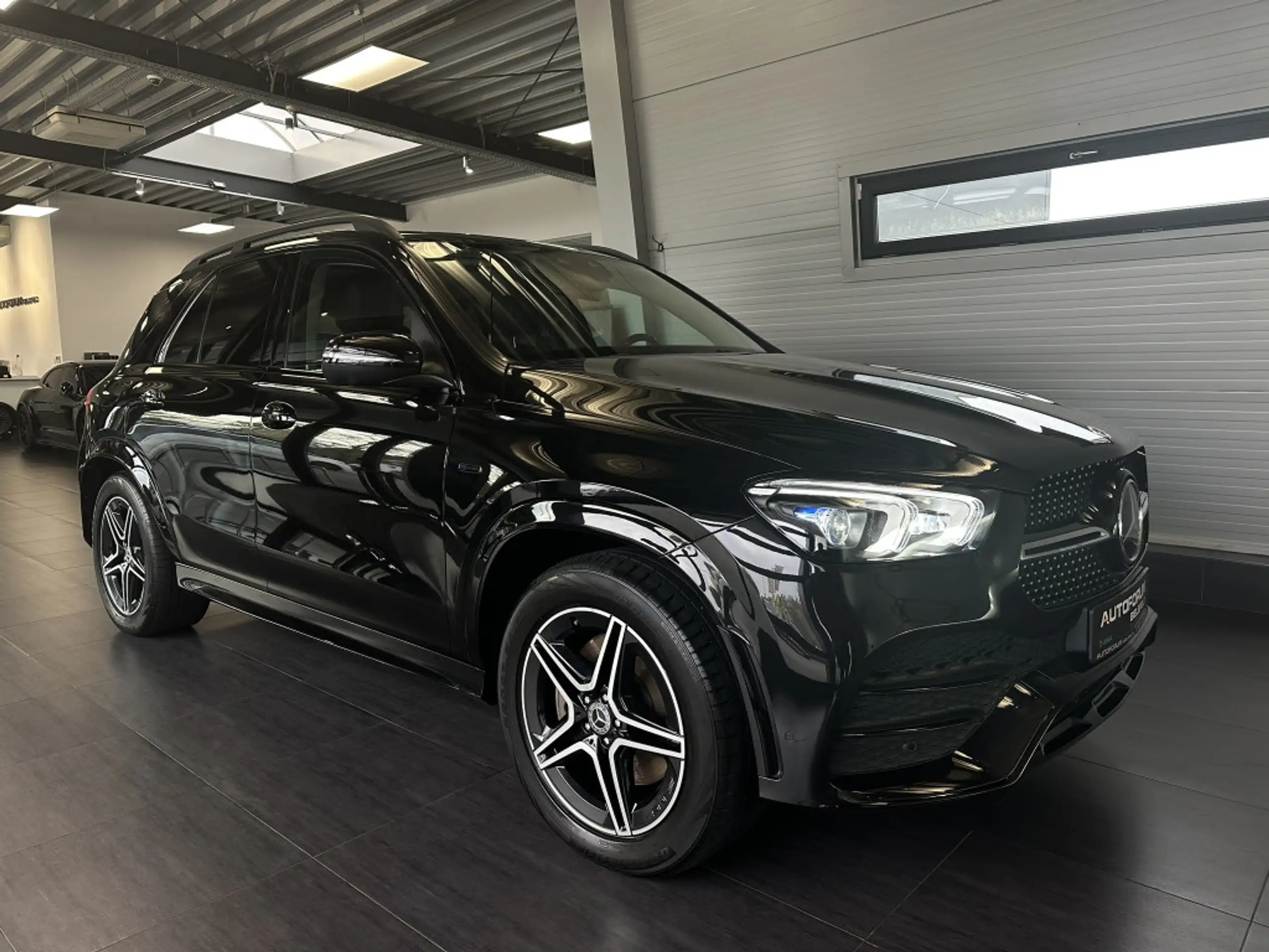 Mercedes-Benz - GLE 350