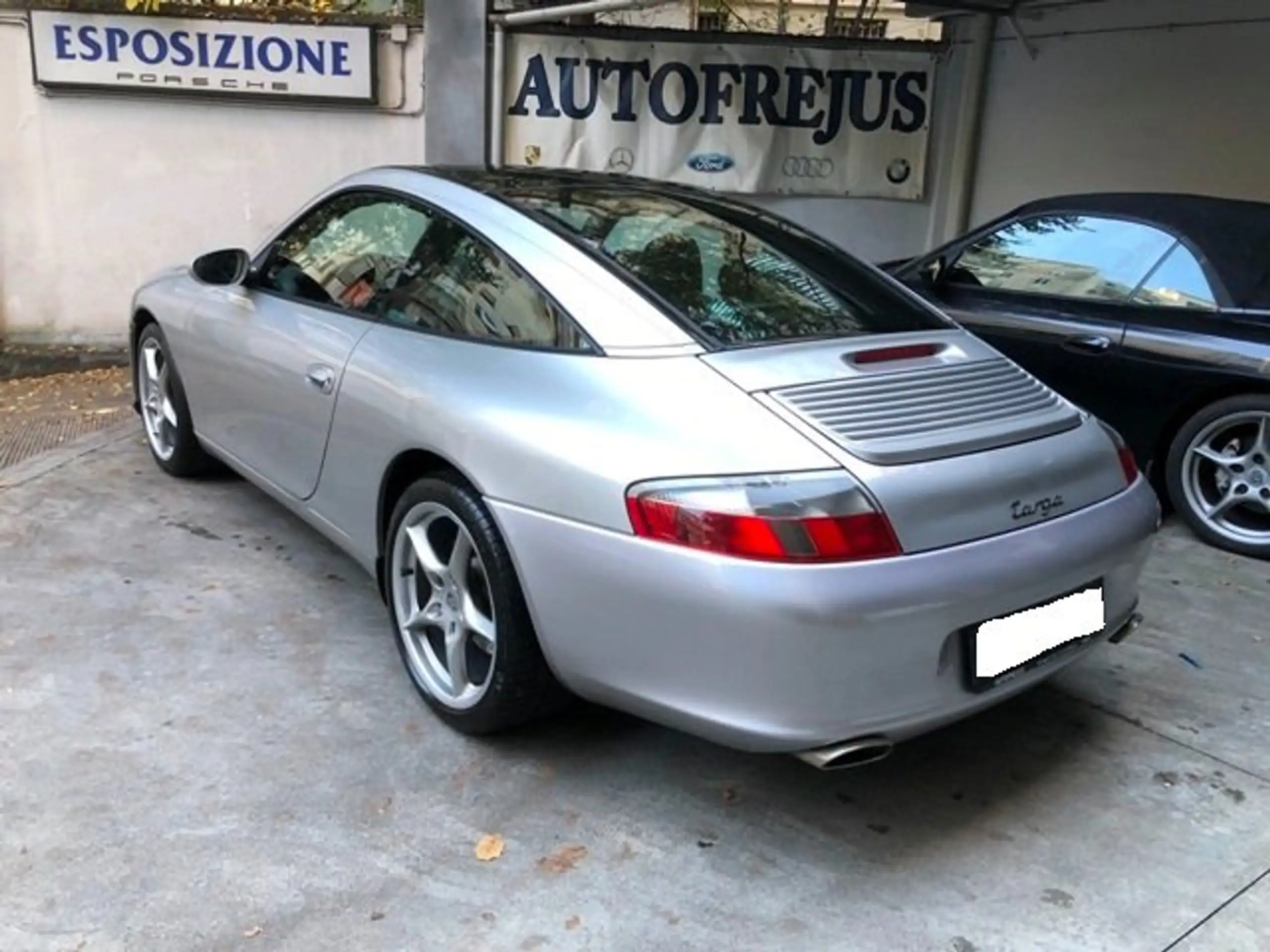 Porsche - 996