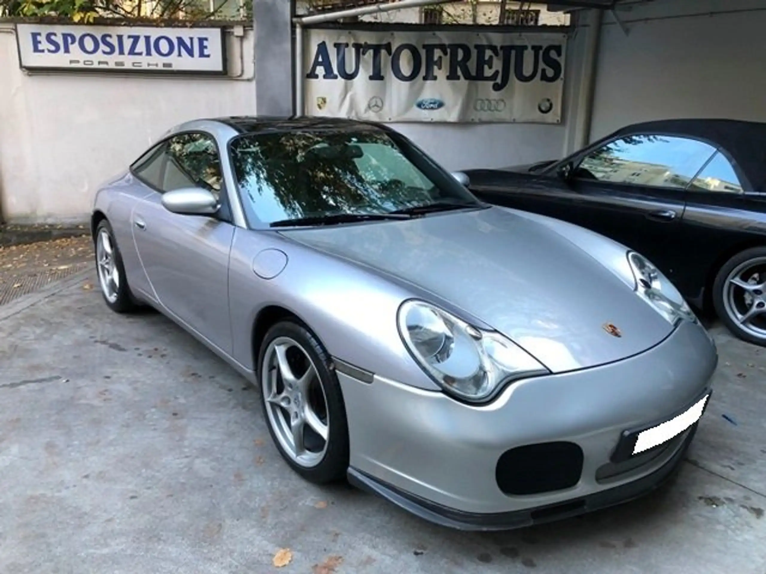 Porsche - 996