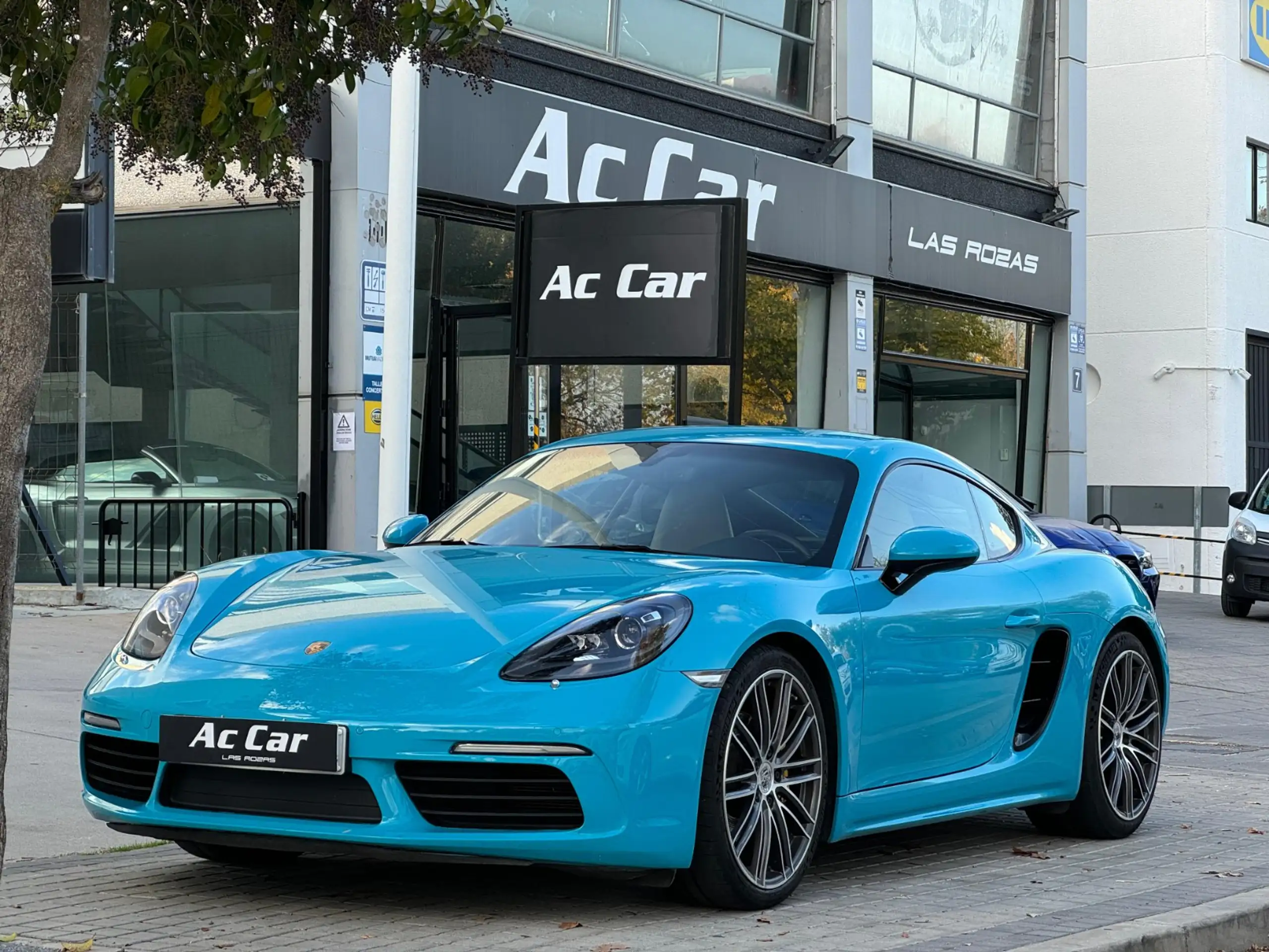 Porsche - Cayman