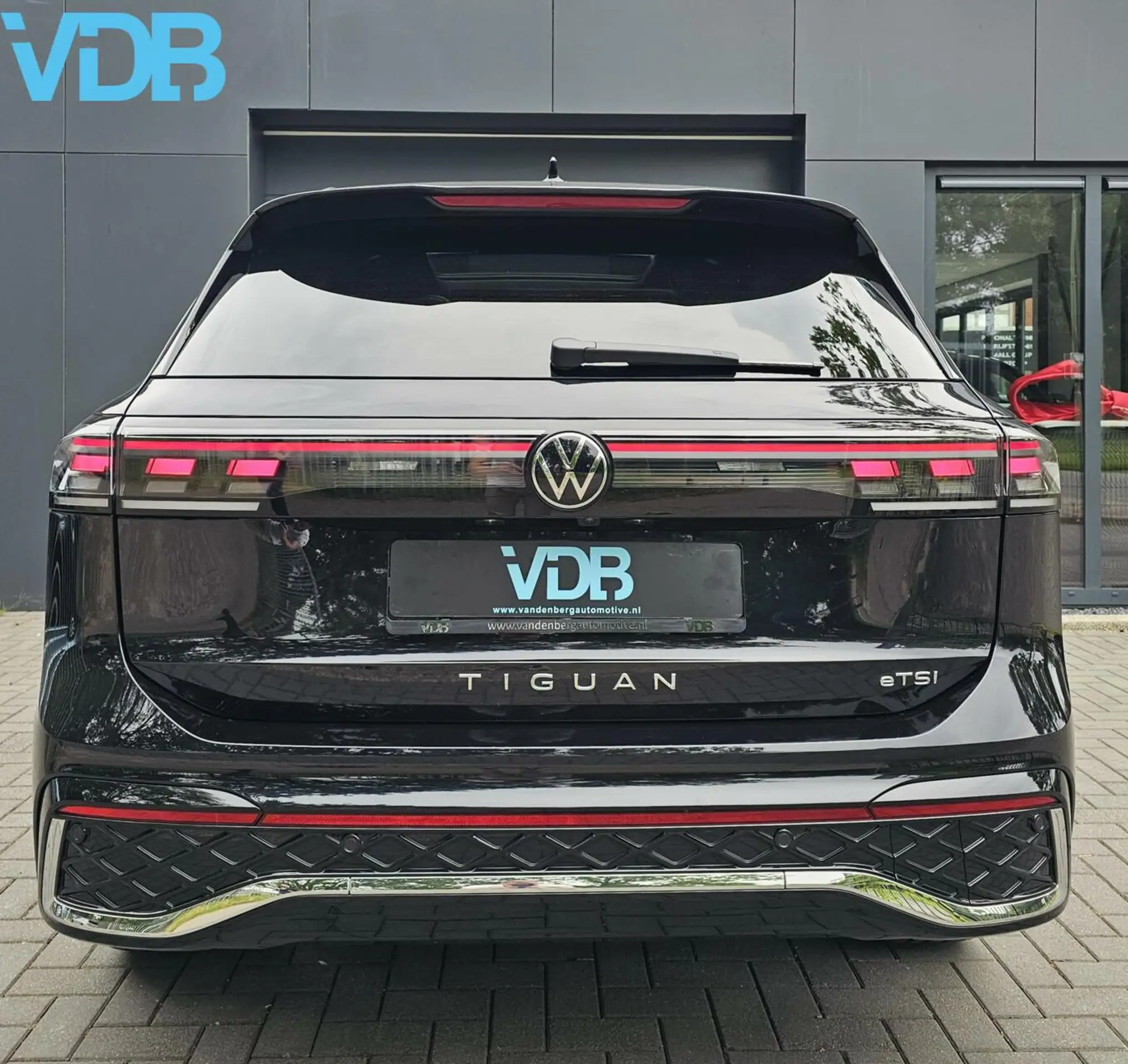 Volkswagen - Tiguan