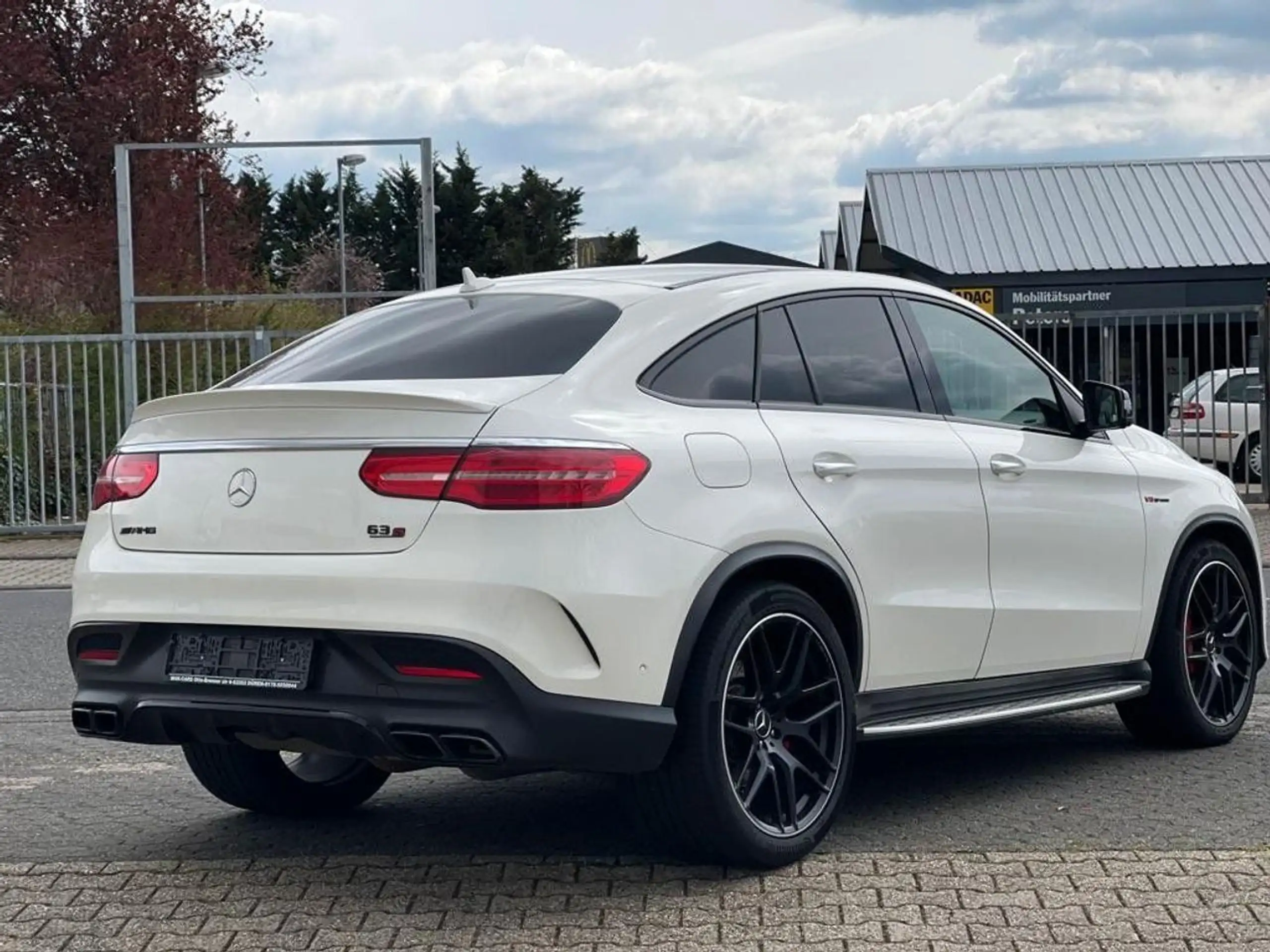 Mercedes-Benz - GLE 63 AMG