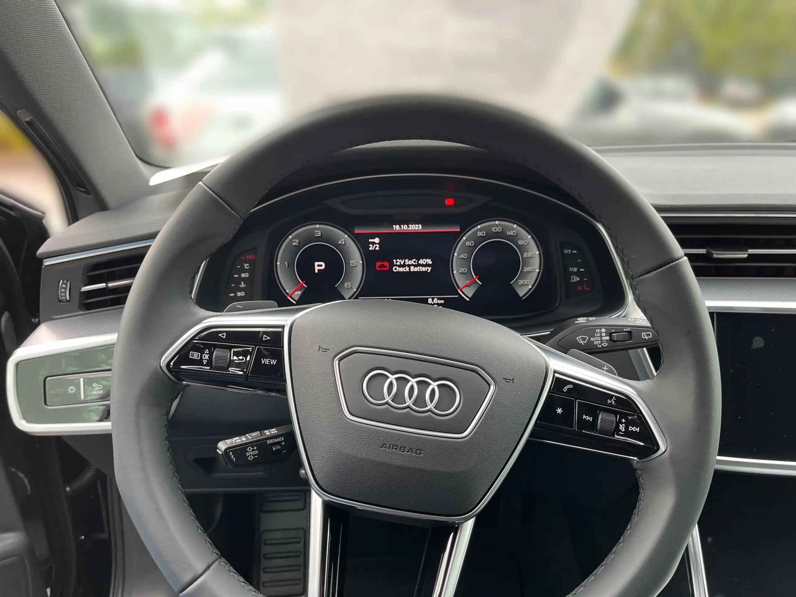 Audi - A6