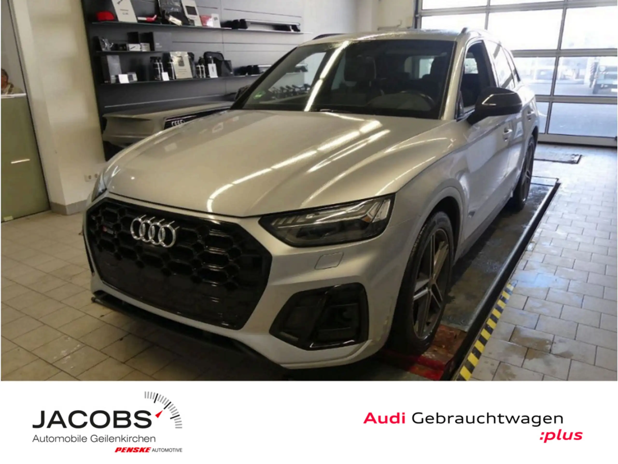 Audi - SQ5