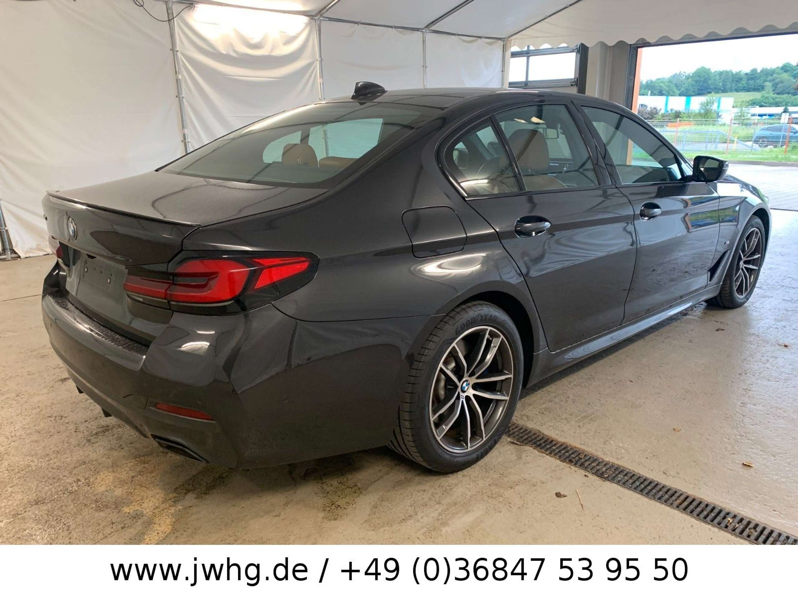 BMW - 545