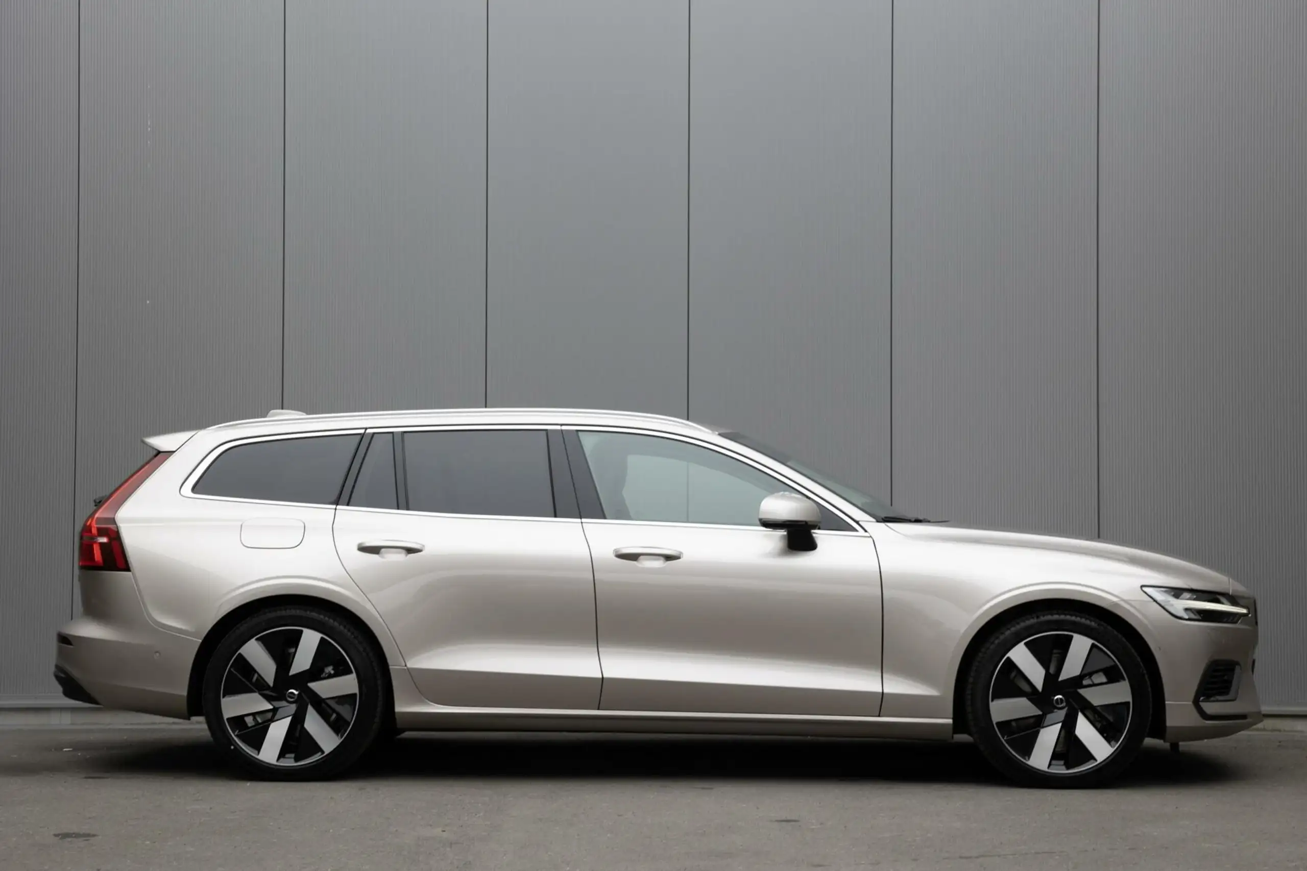 Volvo - V60