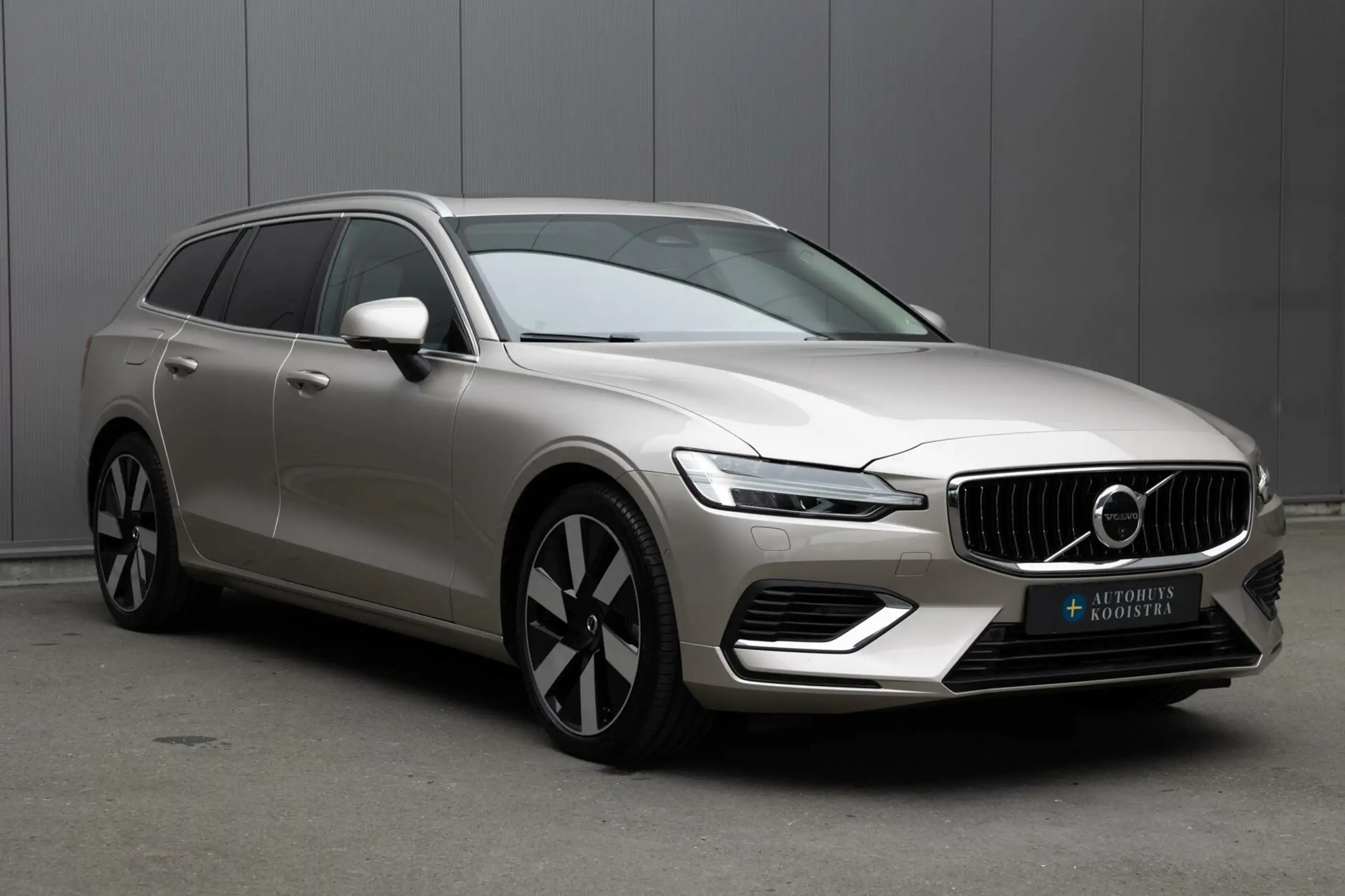 Volvo - V60