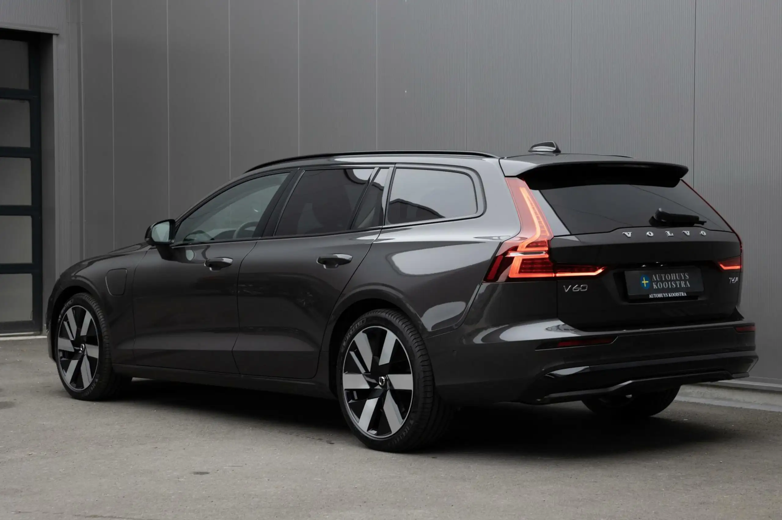 Volvo - V60