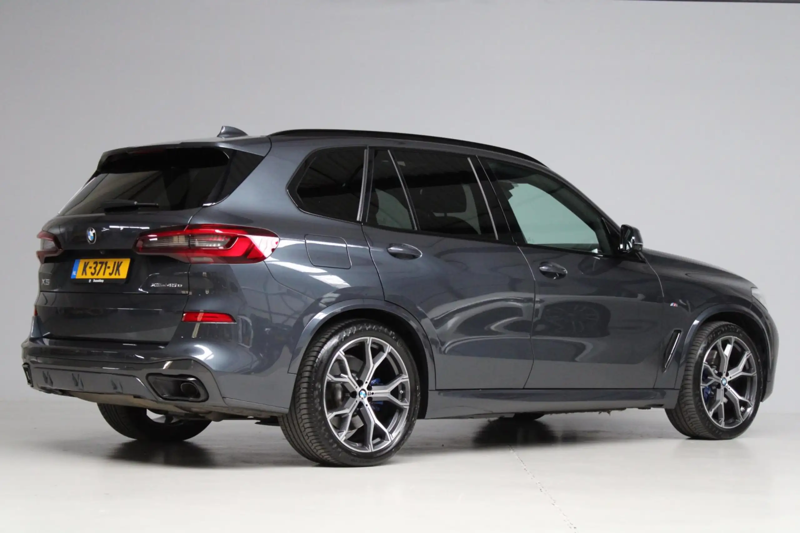 BMW - X5