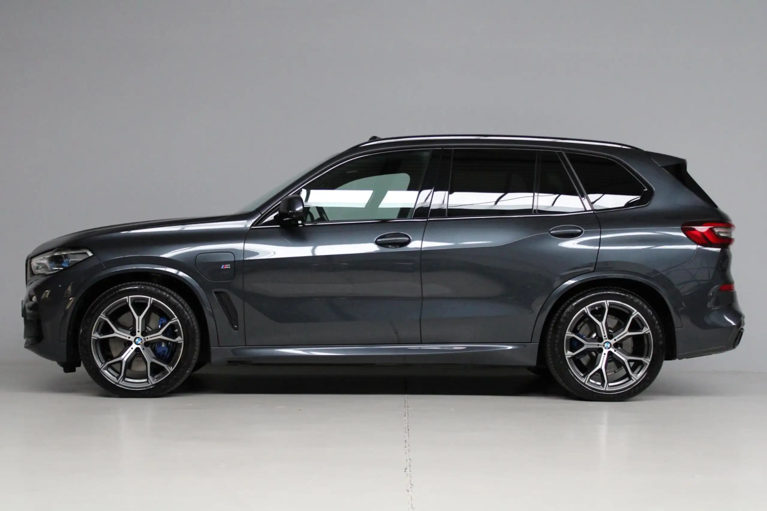 BMW - X5