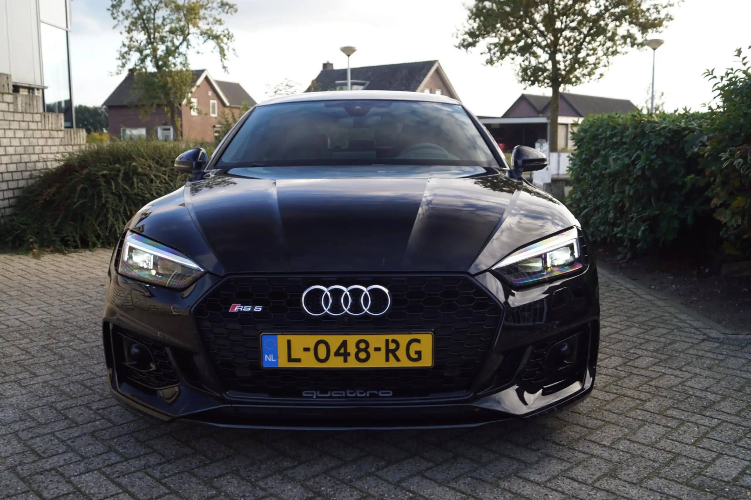 Audi - RS5