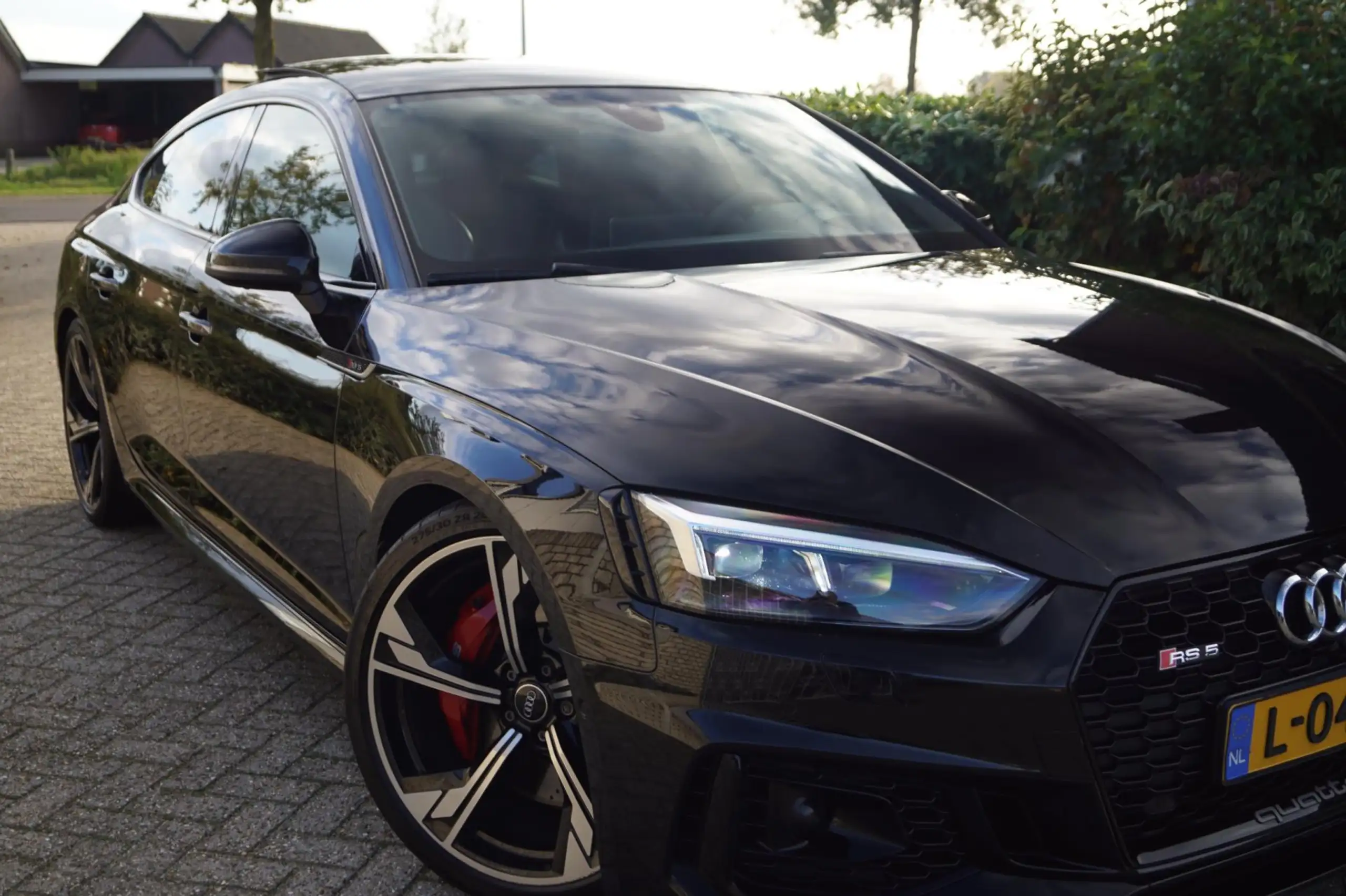 Audi - RS5