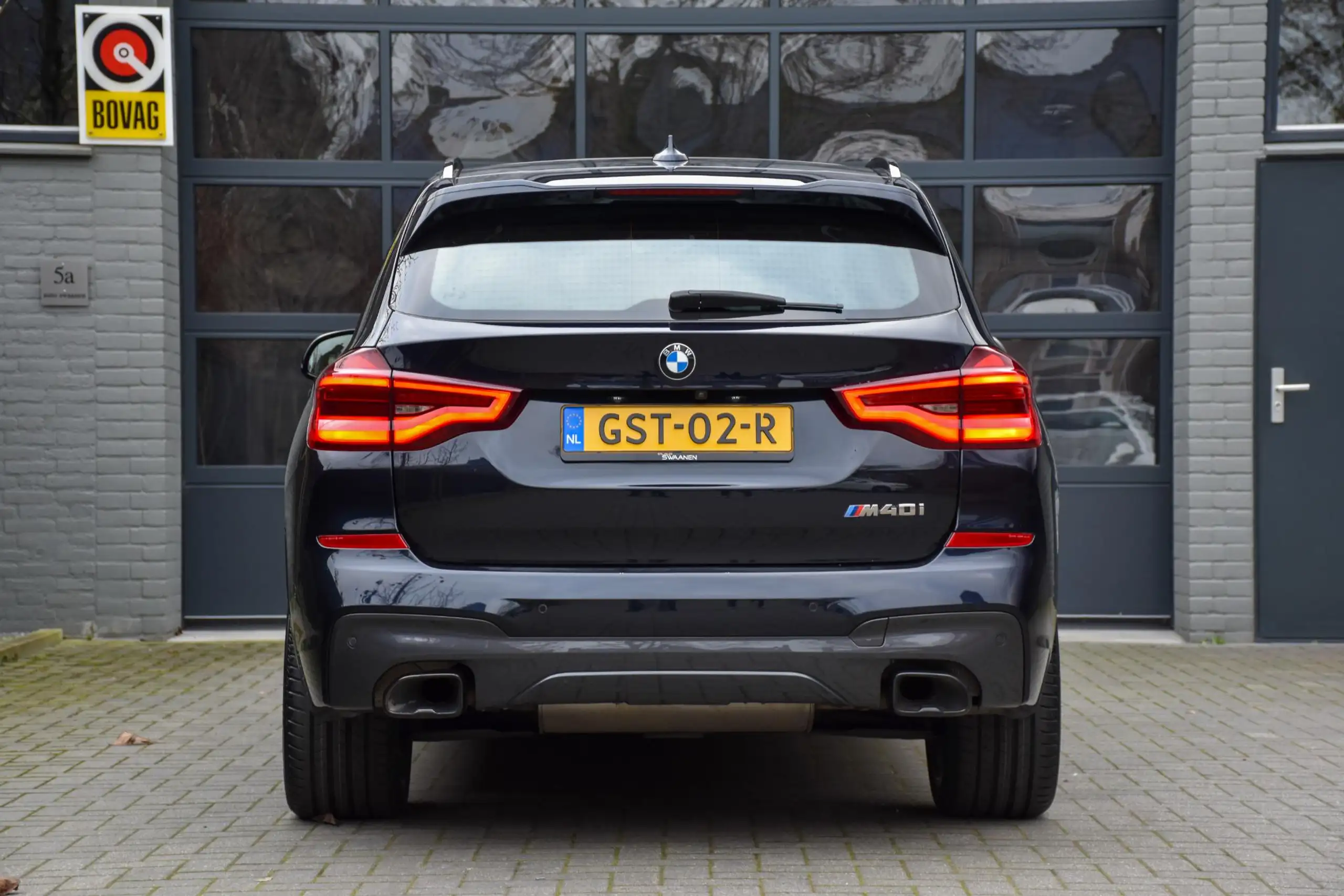 BMW - X3