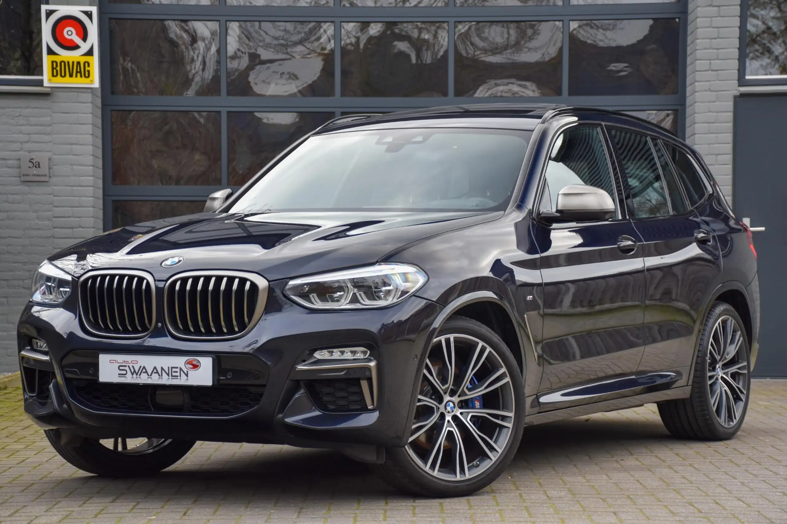 BMW - X3