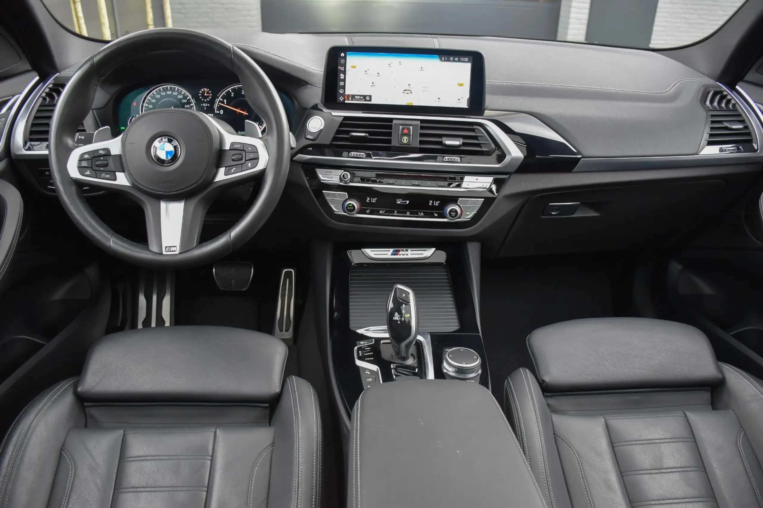 BMW - X3