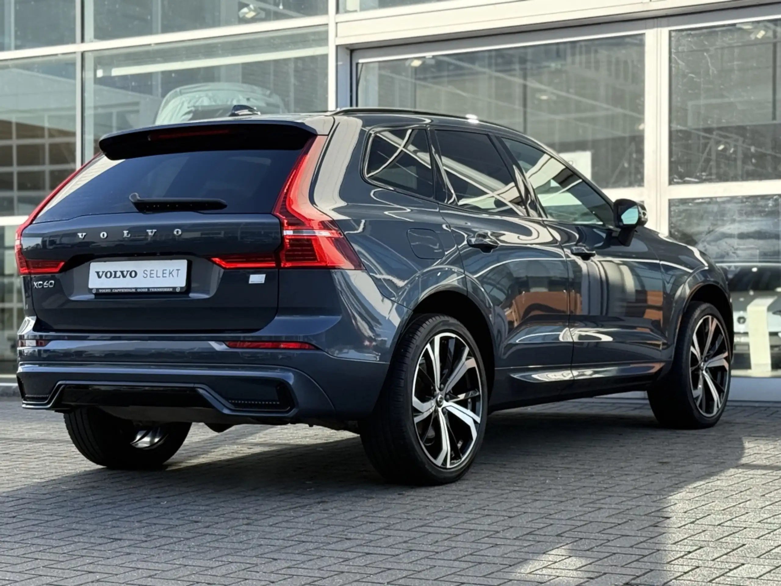 Volvo - XC60