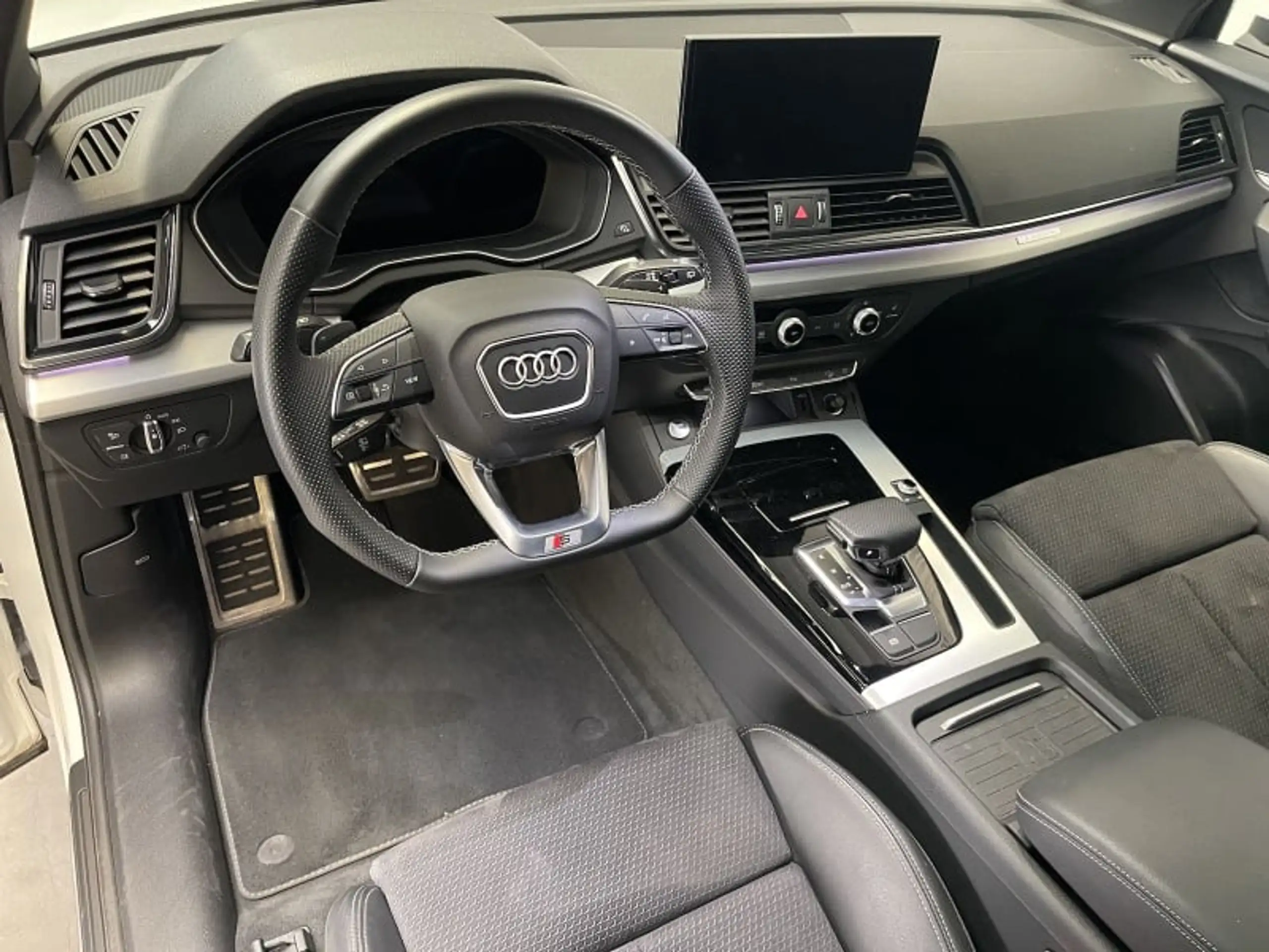 Audi - Q5