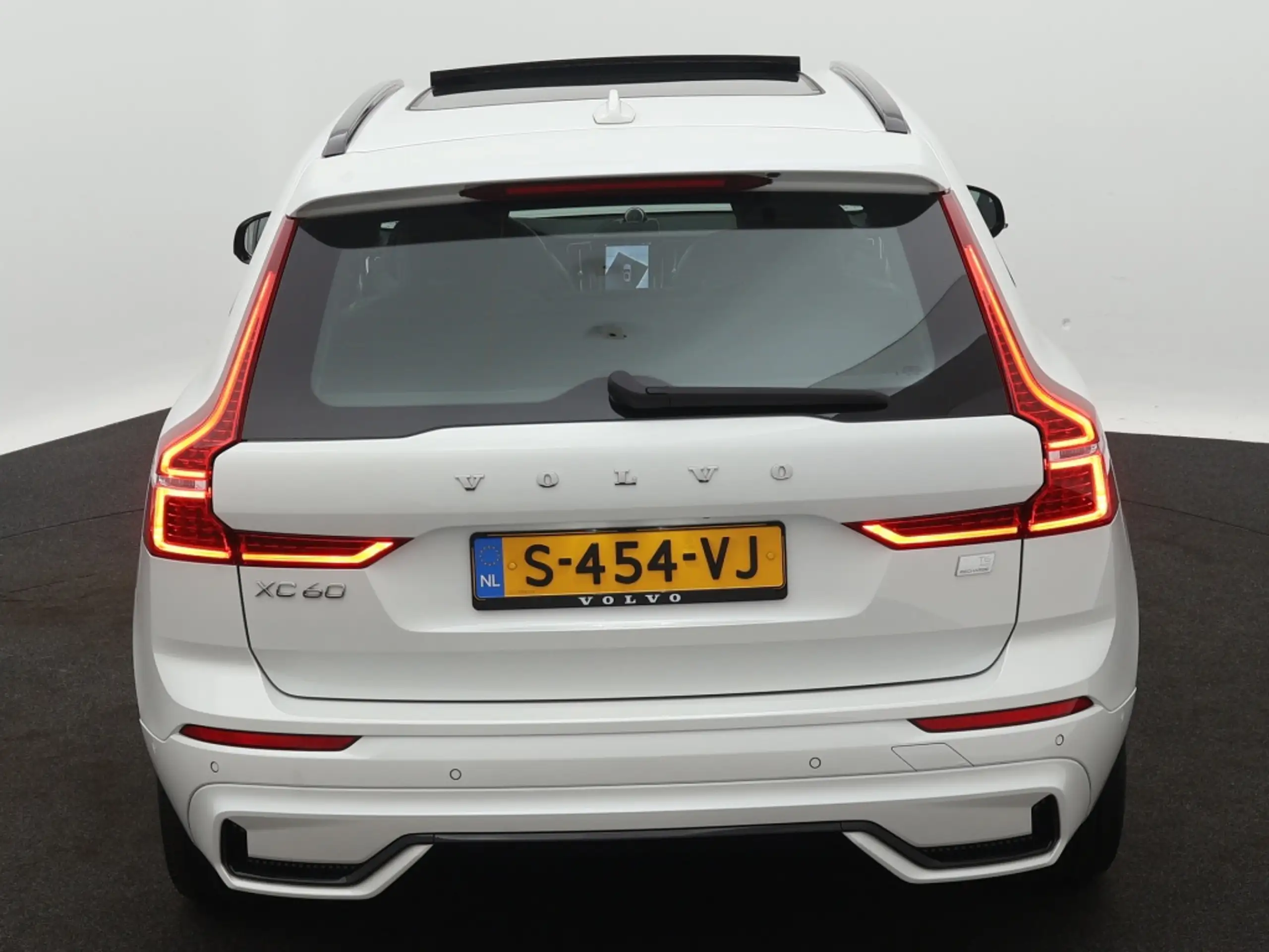 Volvo - XC60